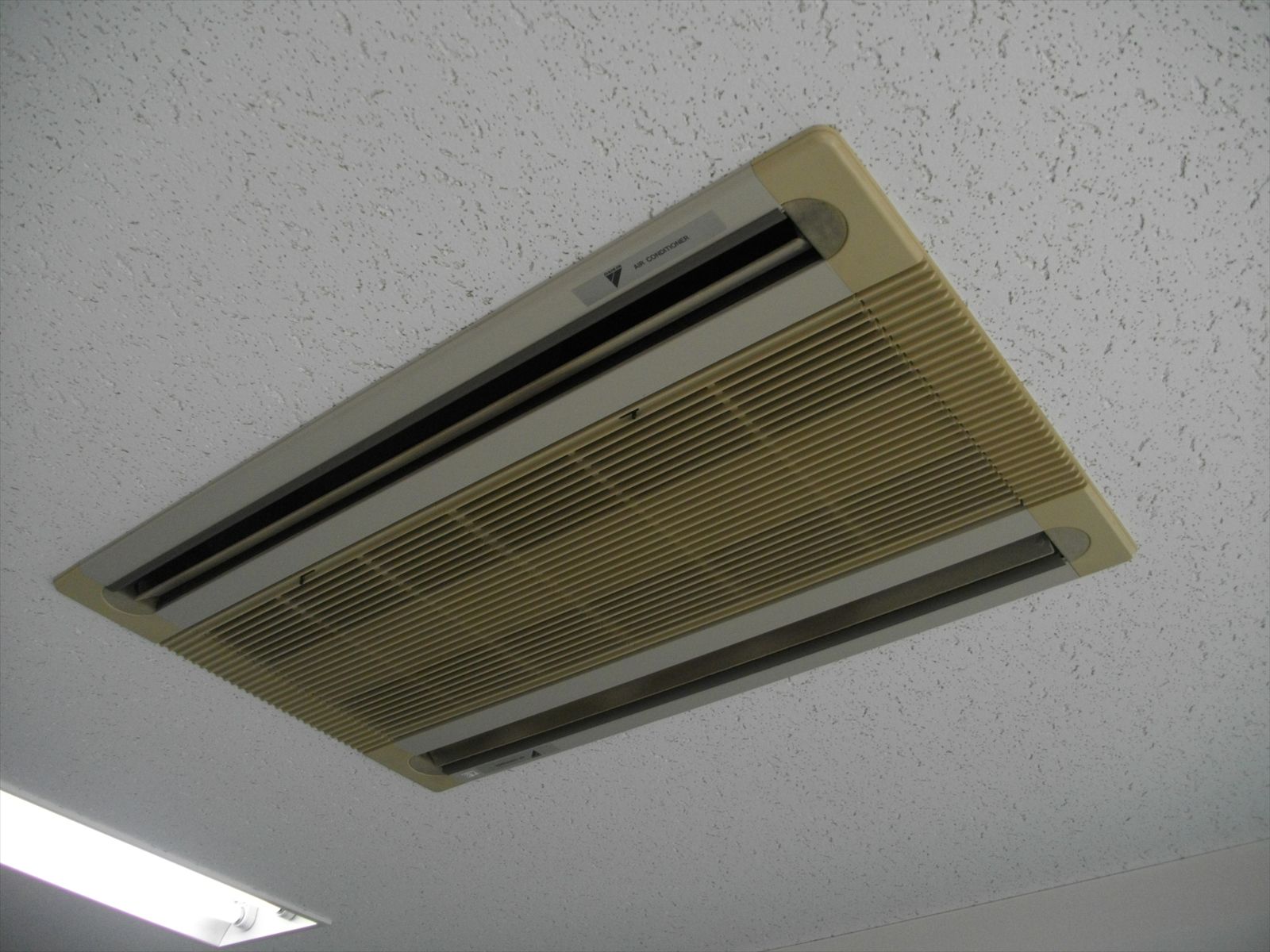 空調