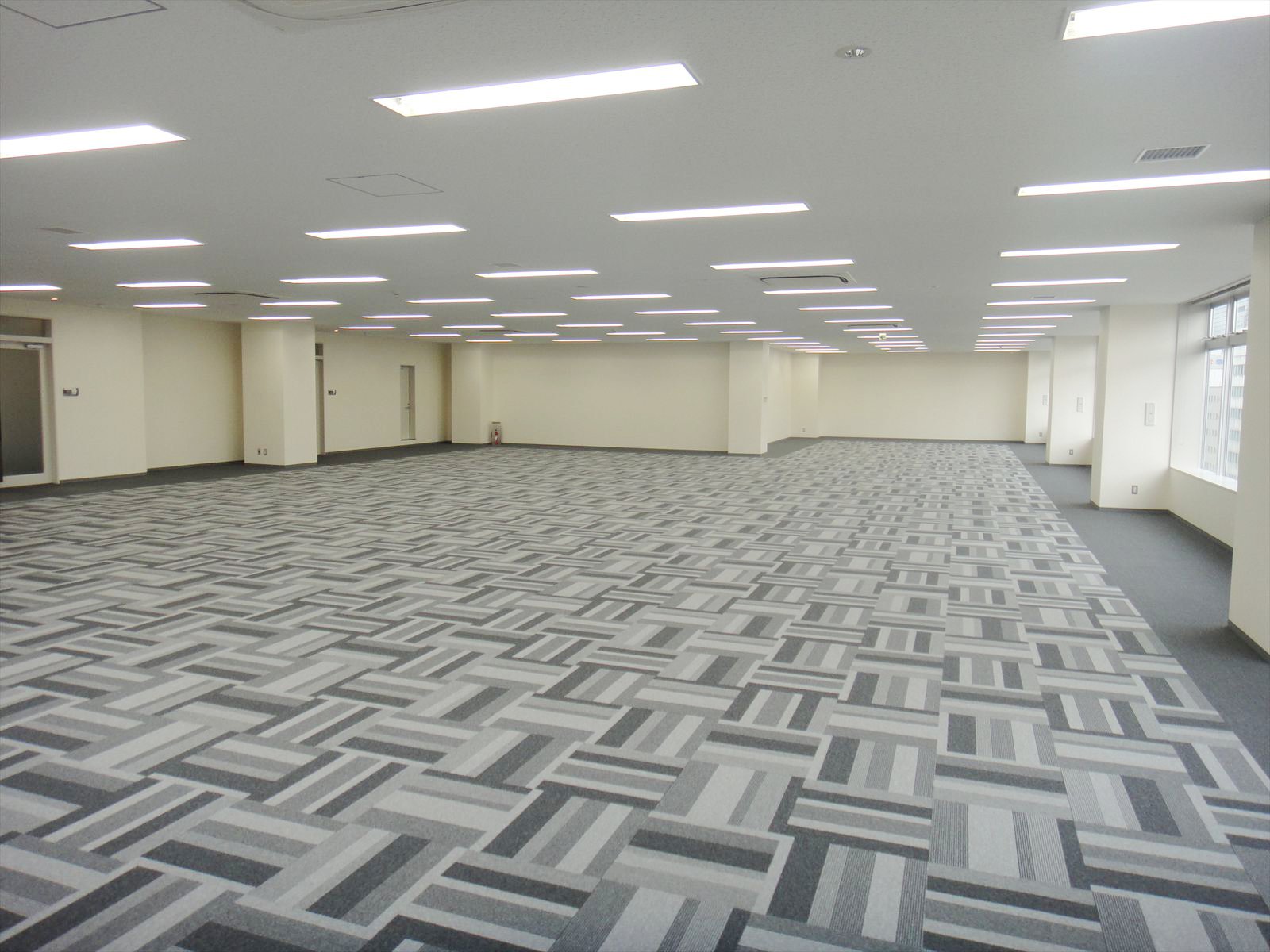 別角度の様子
