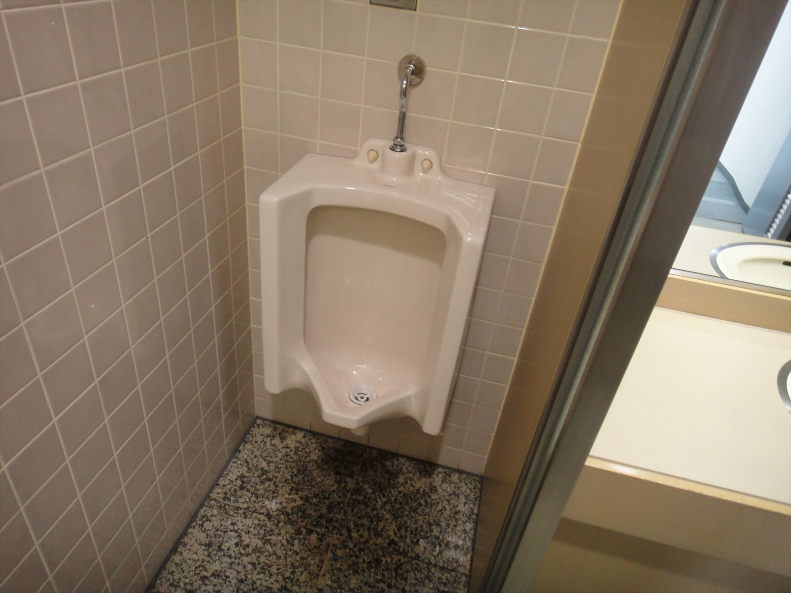 男性用トイレ