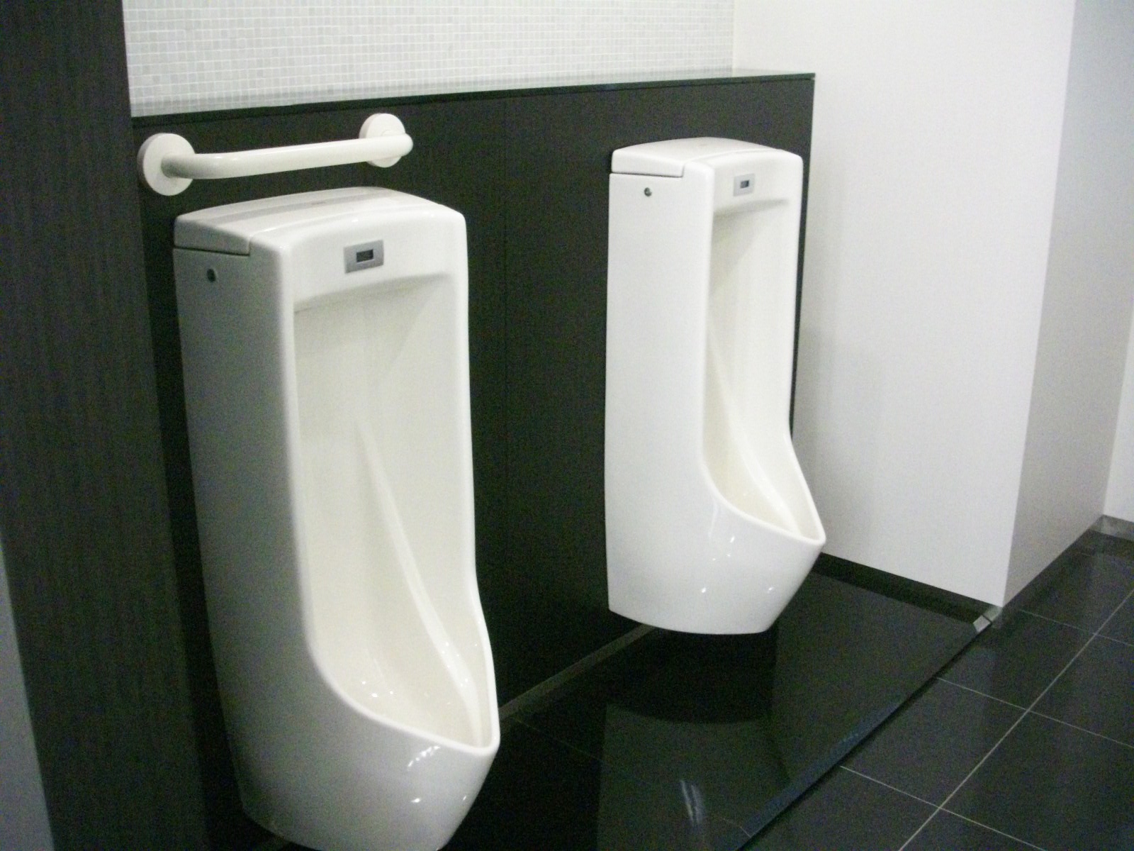 男性用トイレ