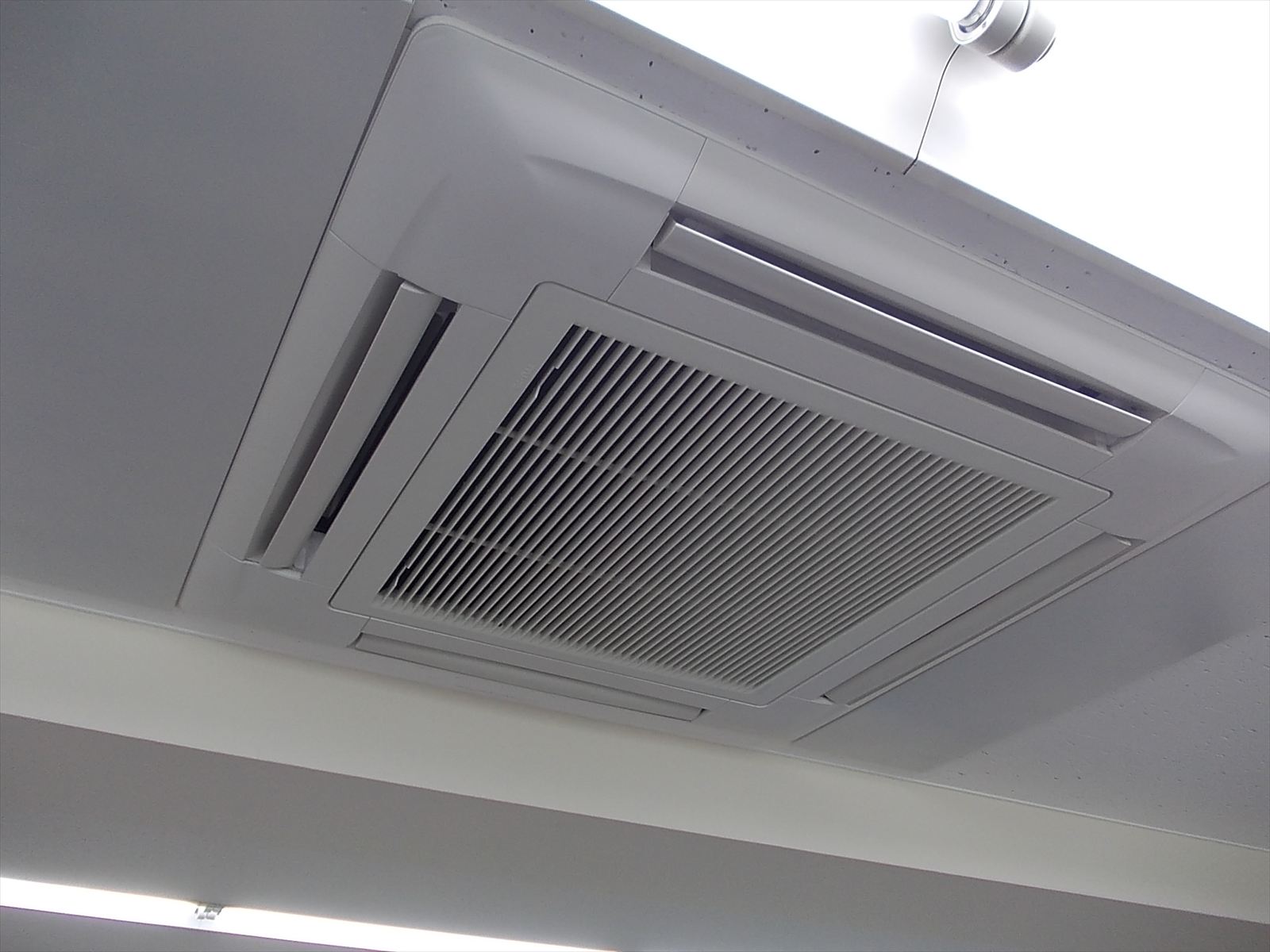 空調機器