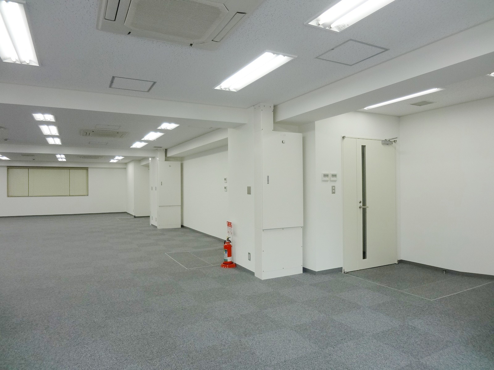 別角度の様子