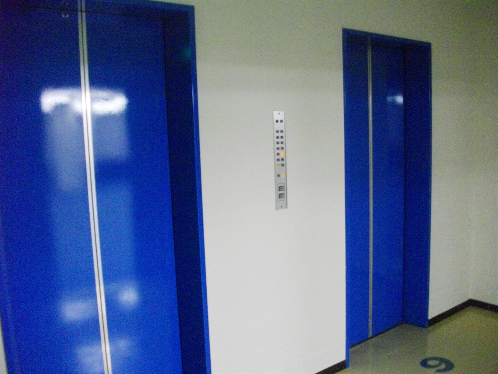 エレベーターホール