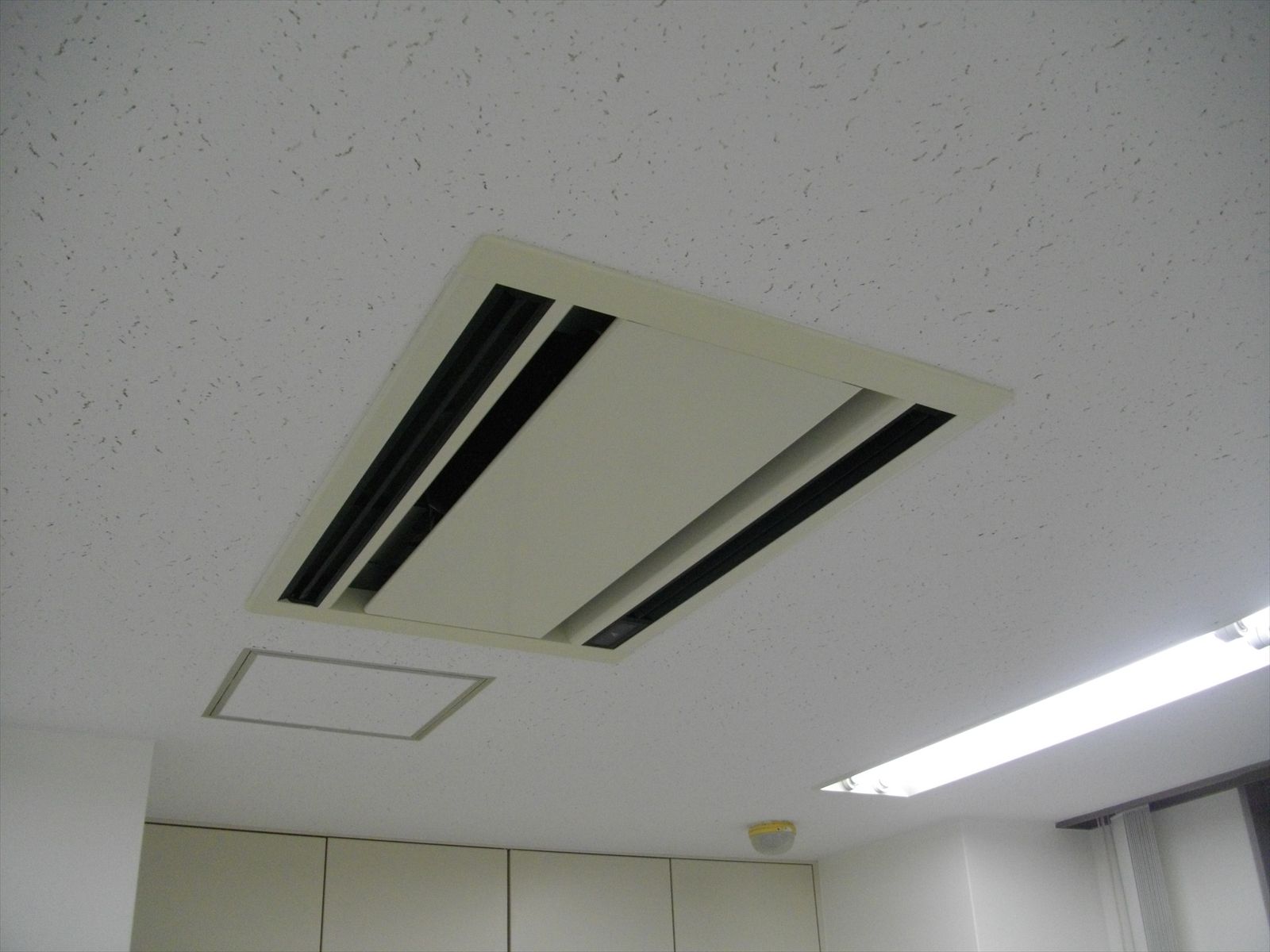 空調