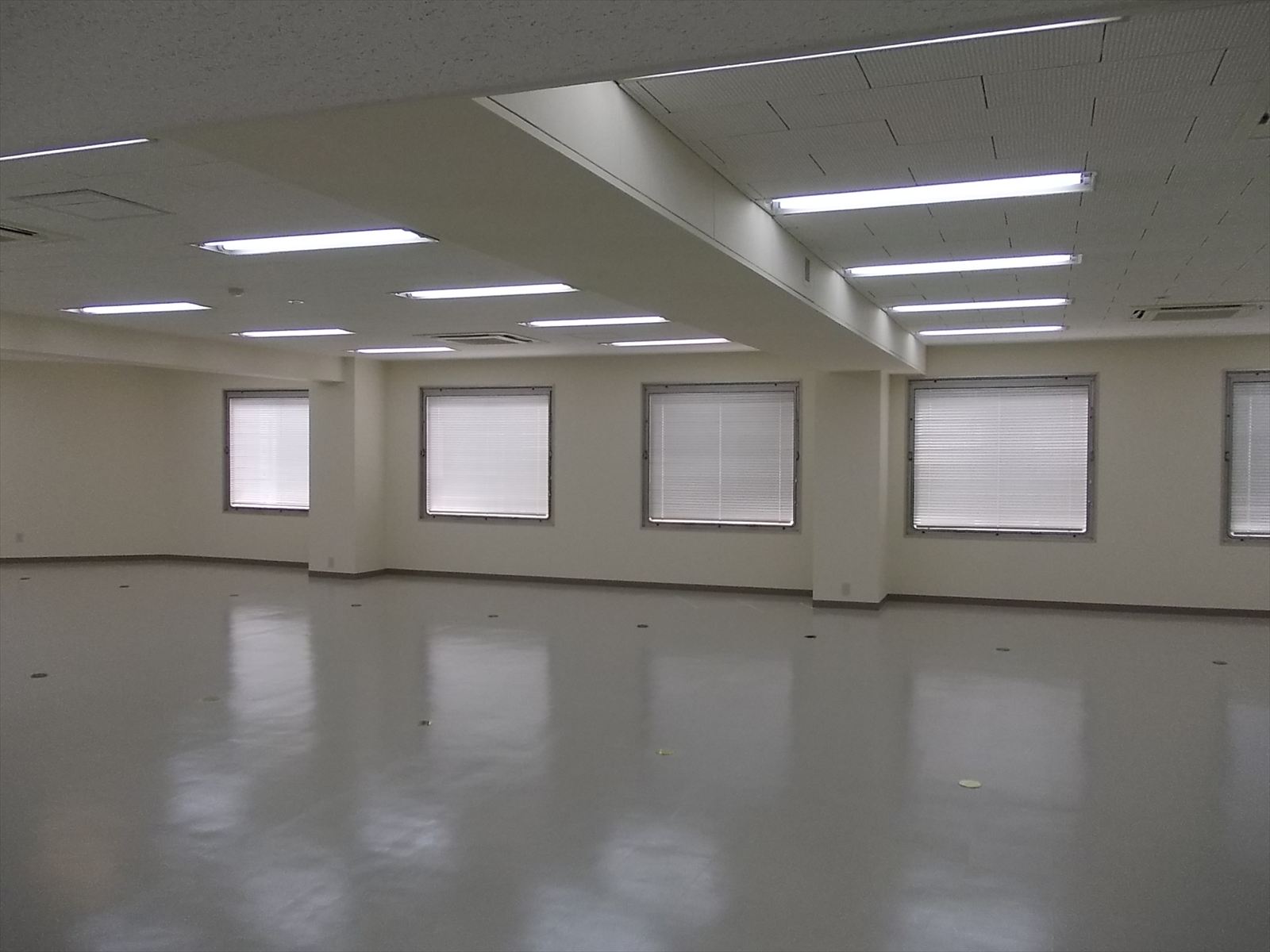 窓際の様子