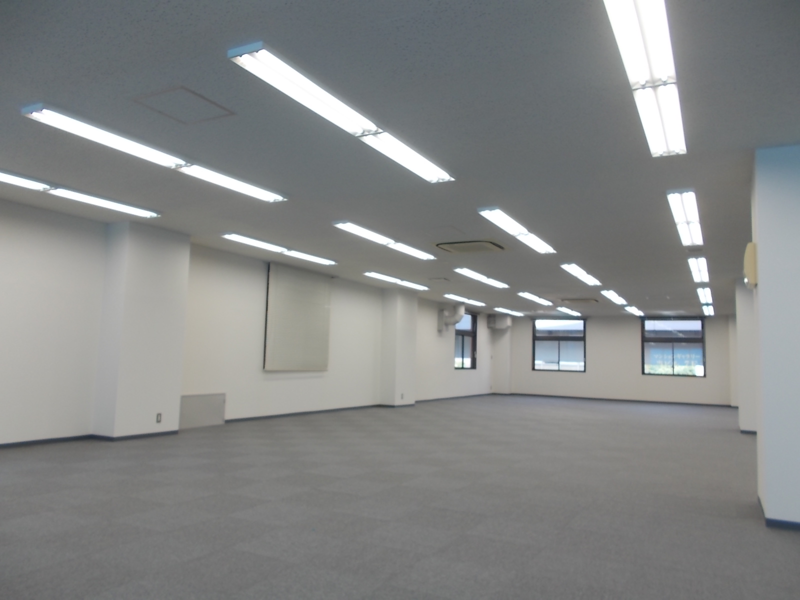 室内1