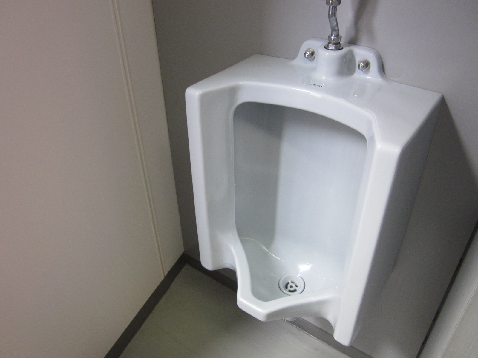 男性用トイレ