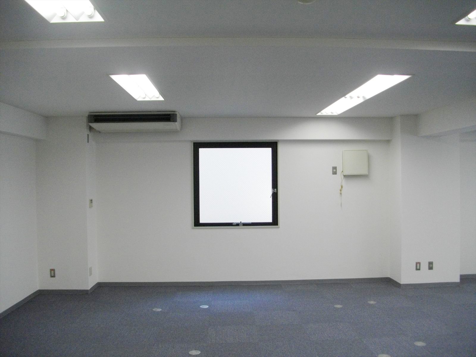 明るく綺麗な室内