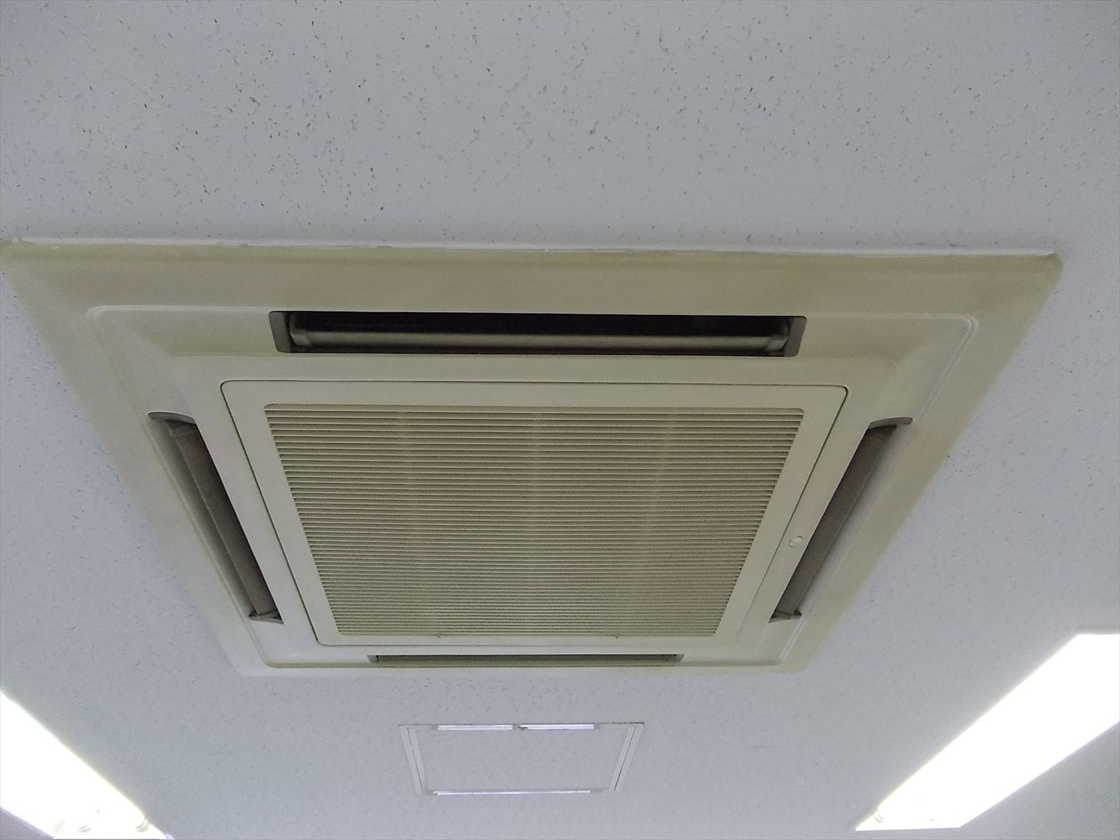 空調機器