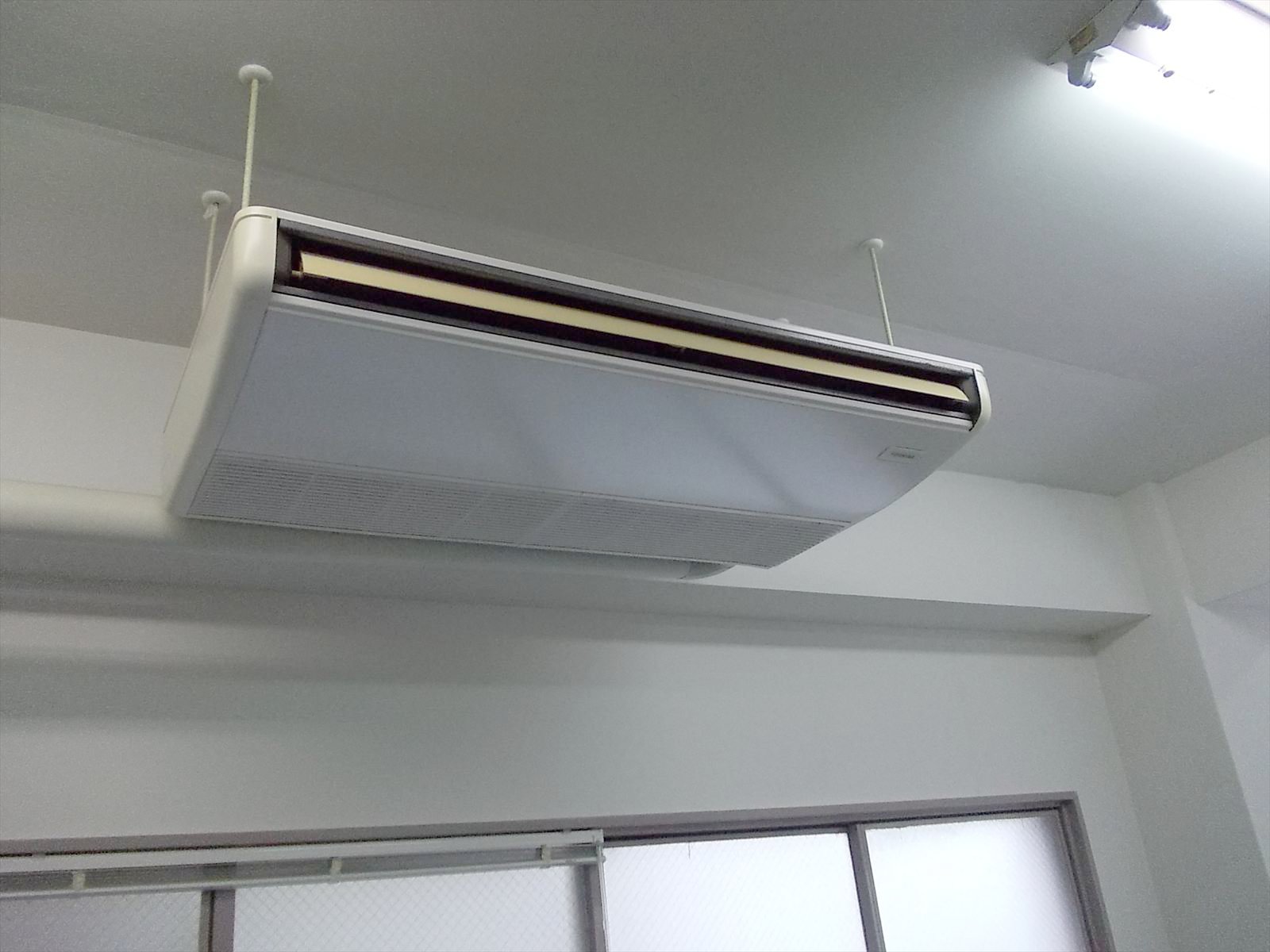 空調機器
