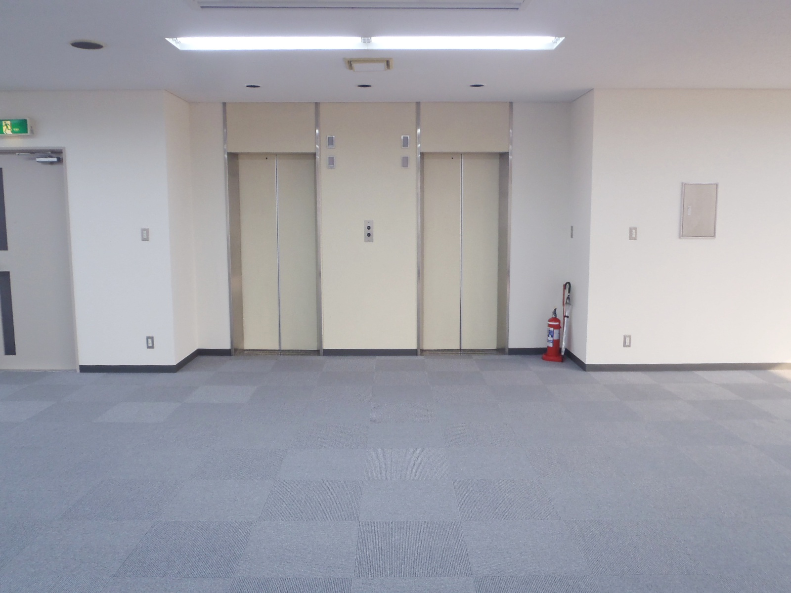エレベーターからダイレクトイン