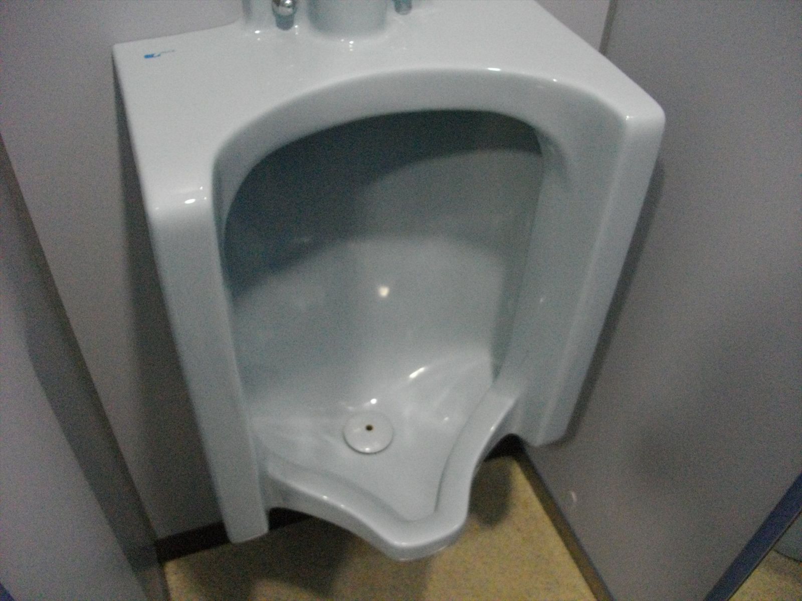 男性用トイレ