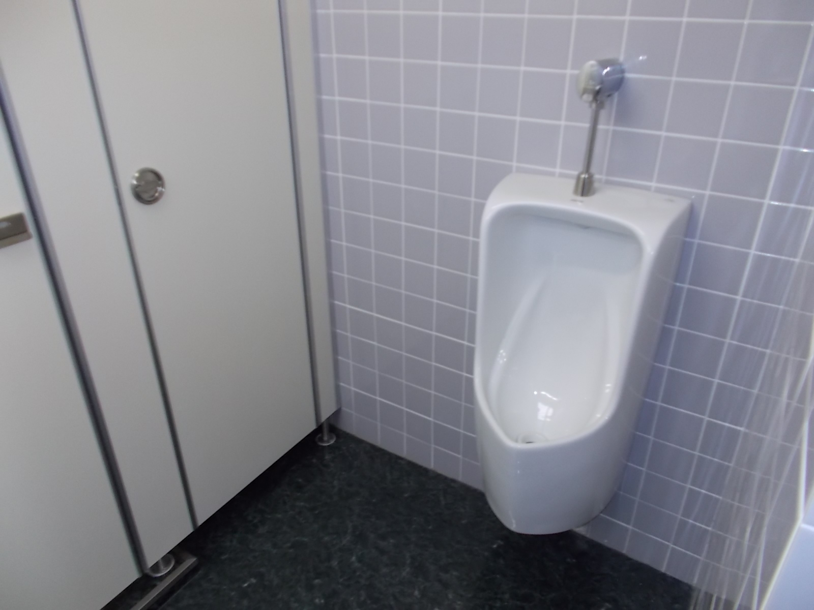 男性用トイレ