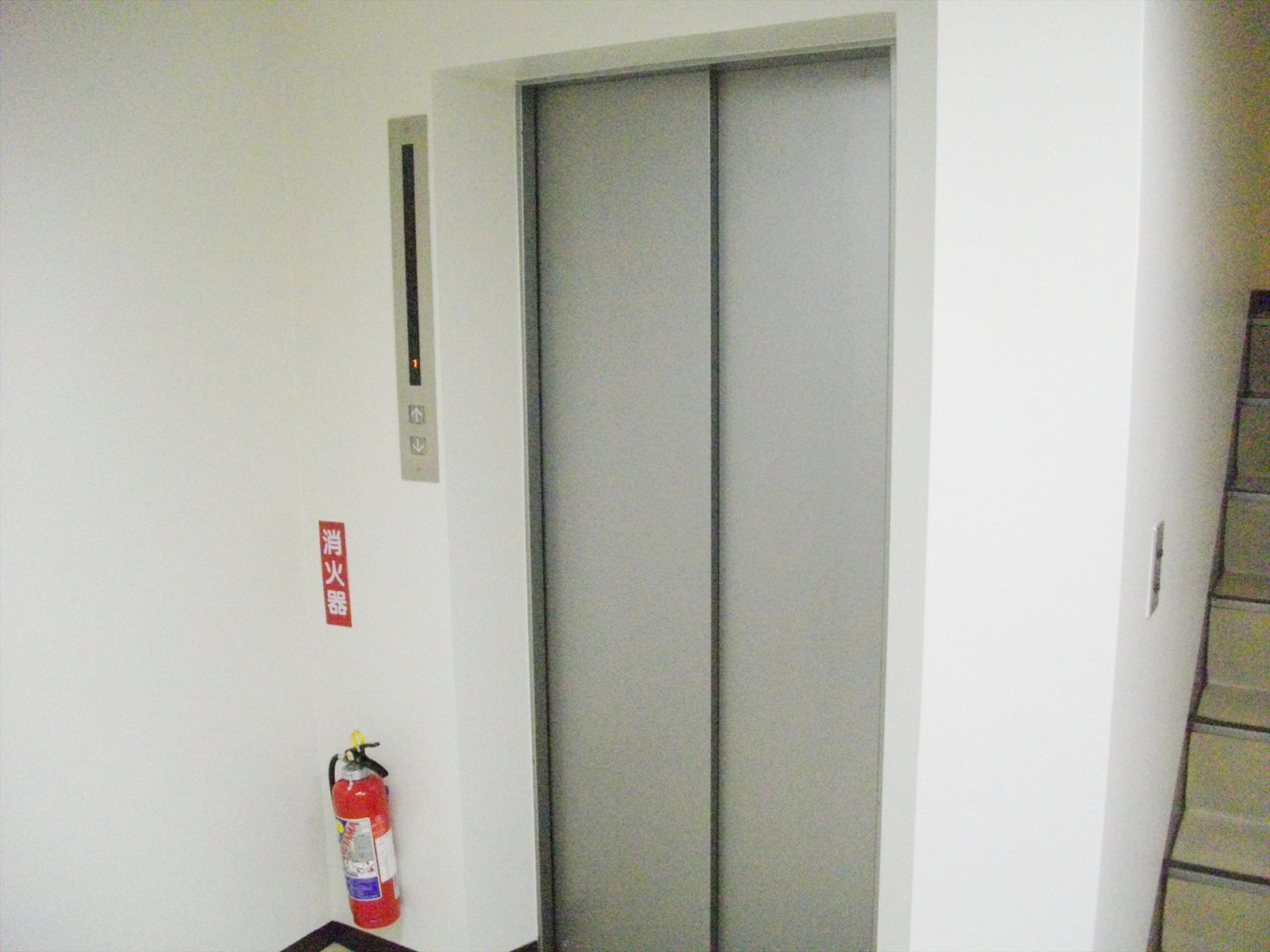 エレベーター