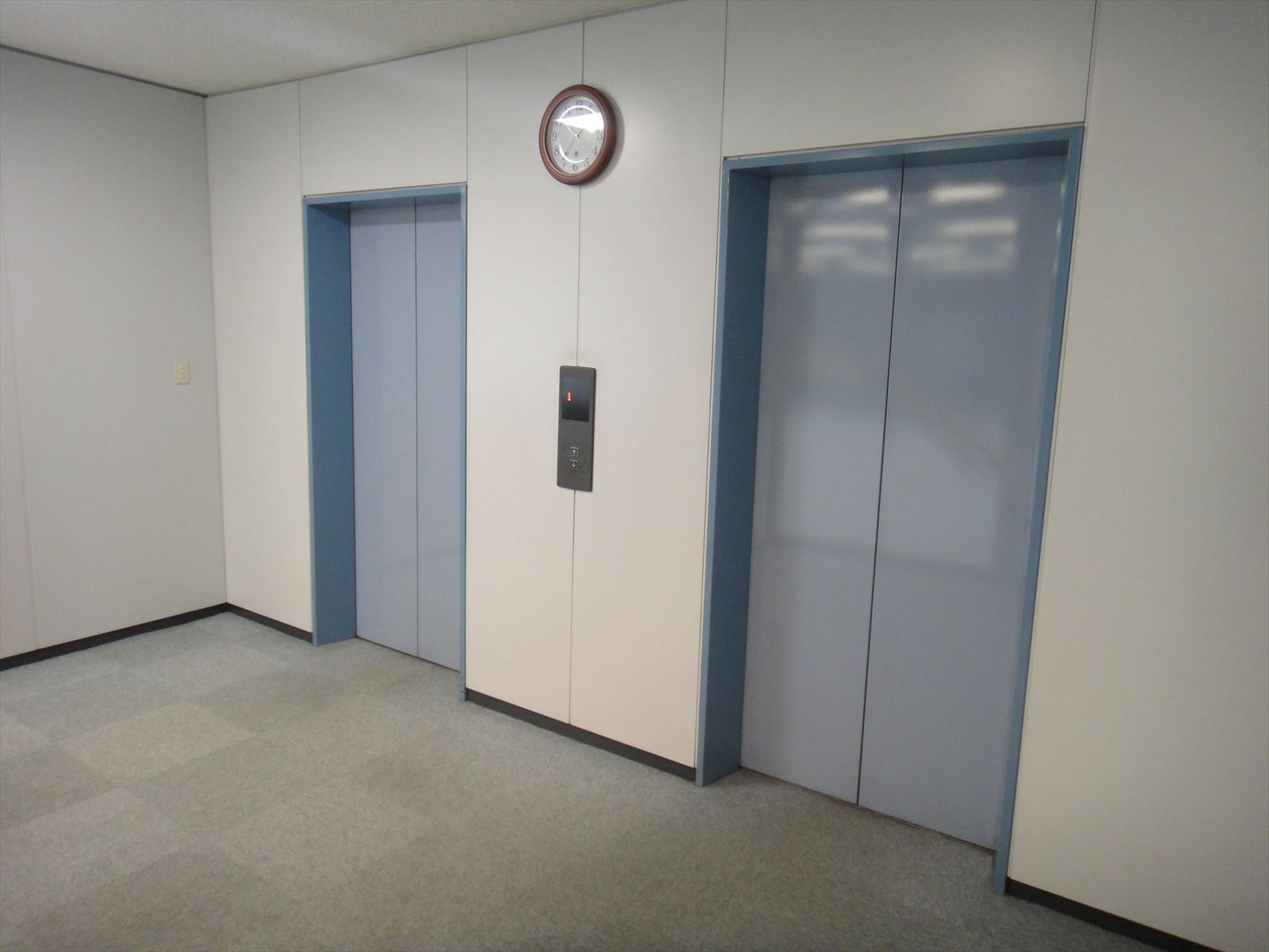 エレベーターホール