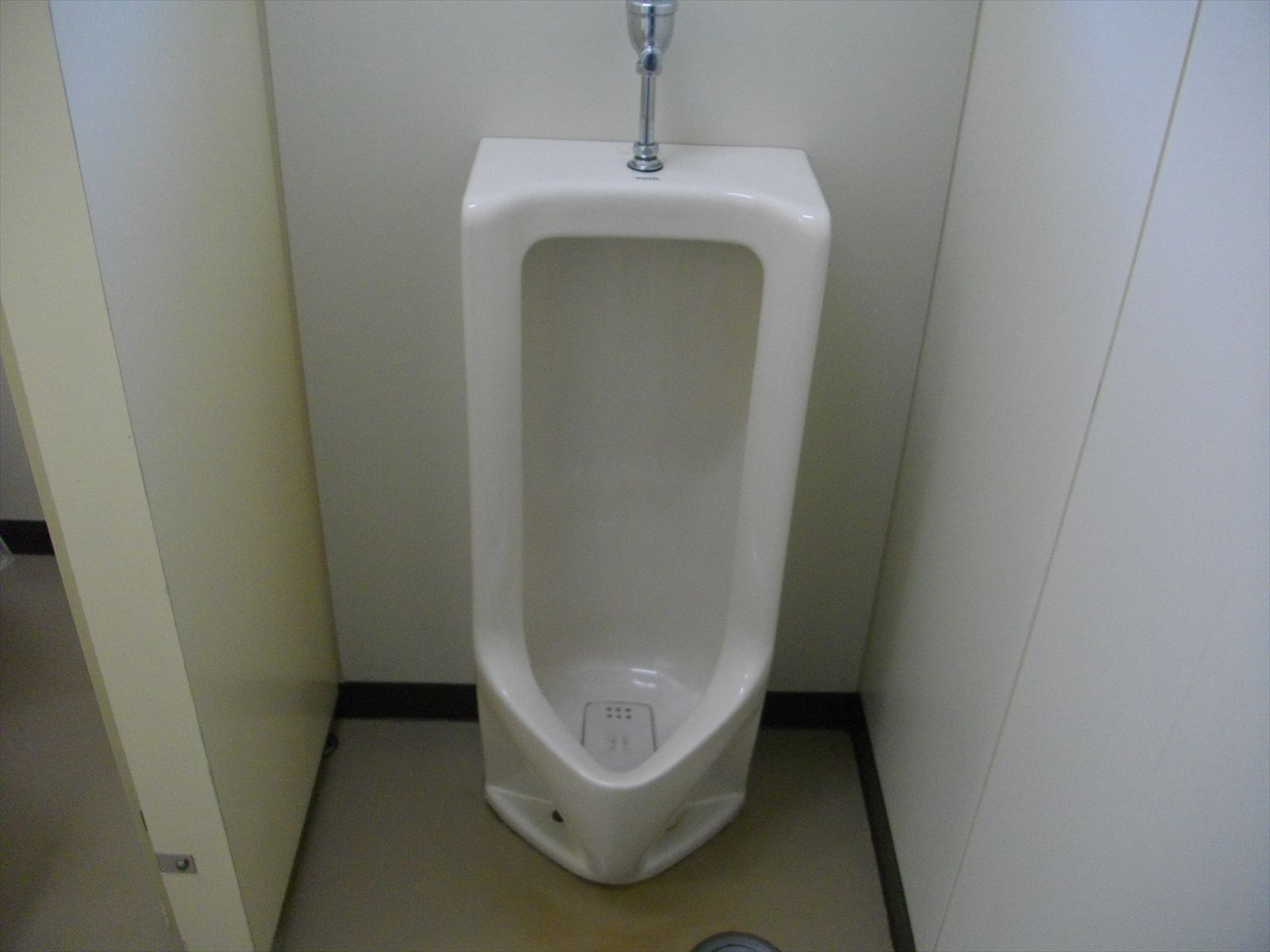 男性用トイレ