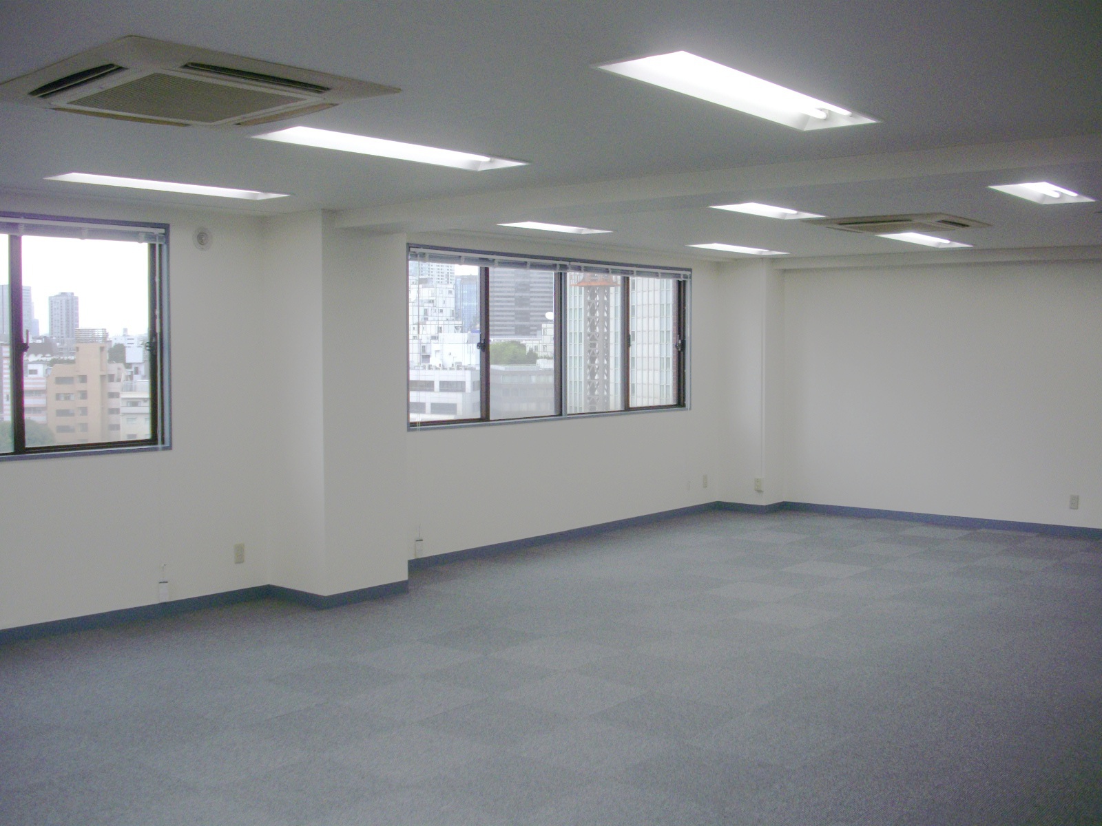 オフィス室内参考画像(8階・約32坪)