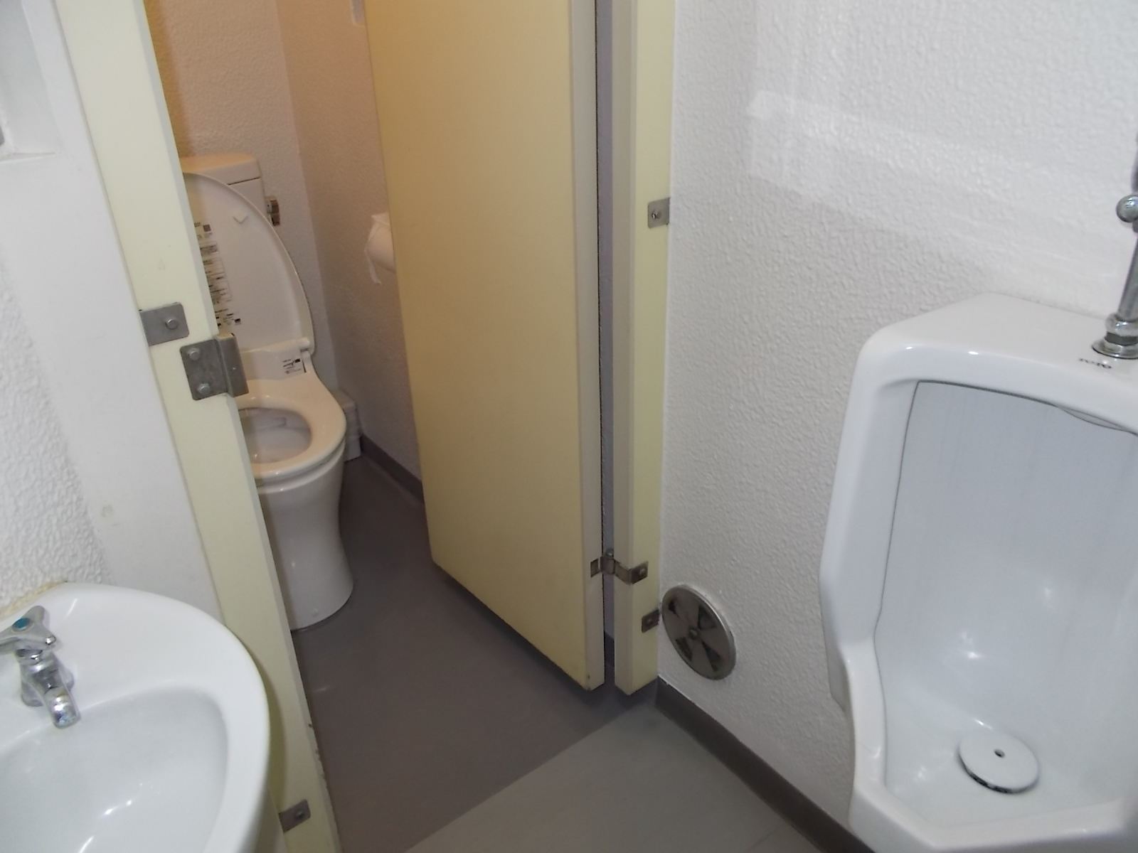 トイレ個室