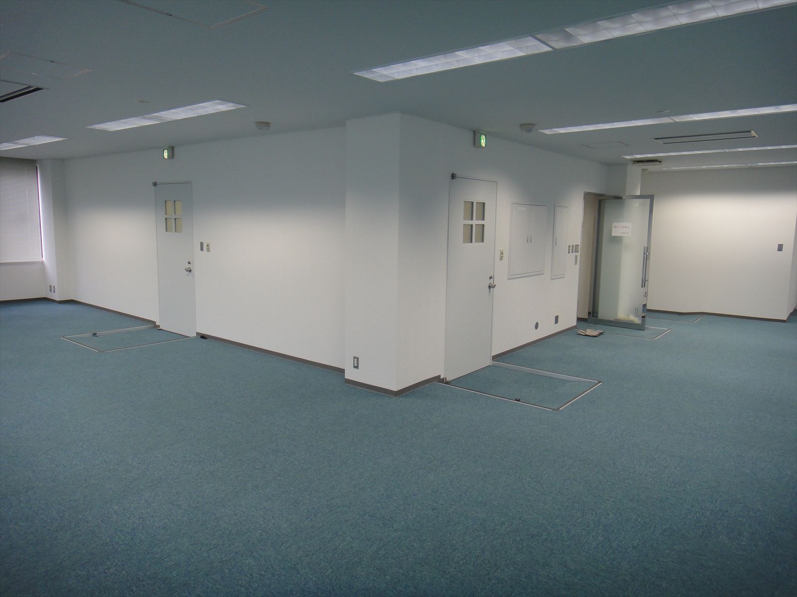 貸室出入口の周辺