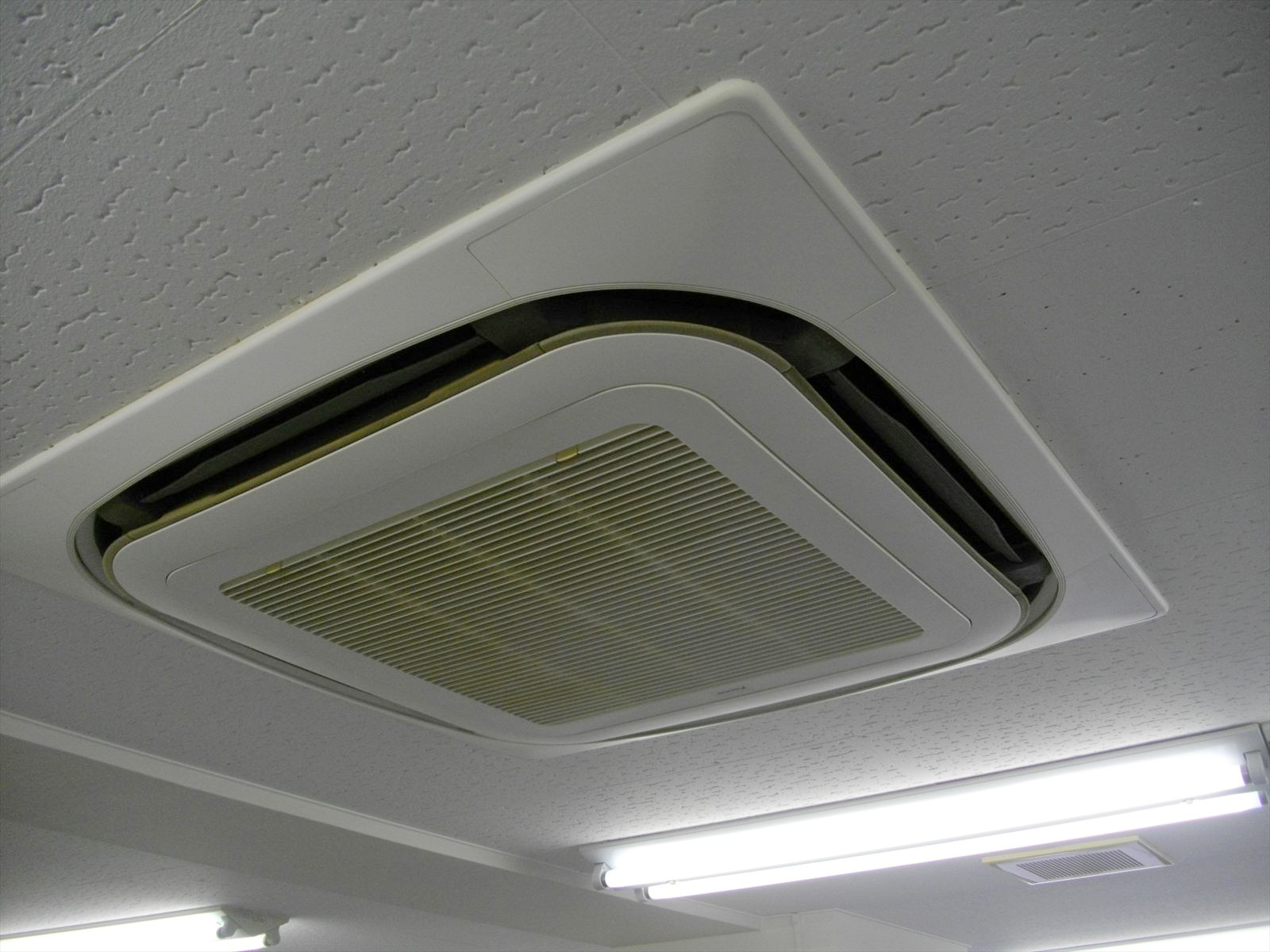 空調