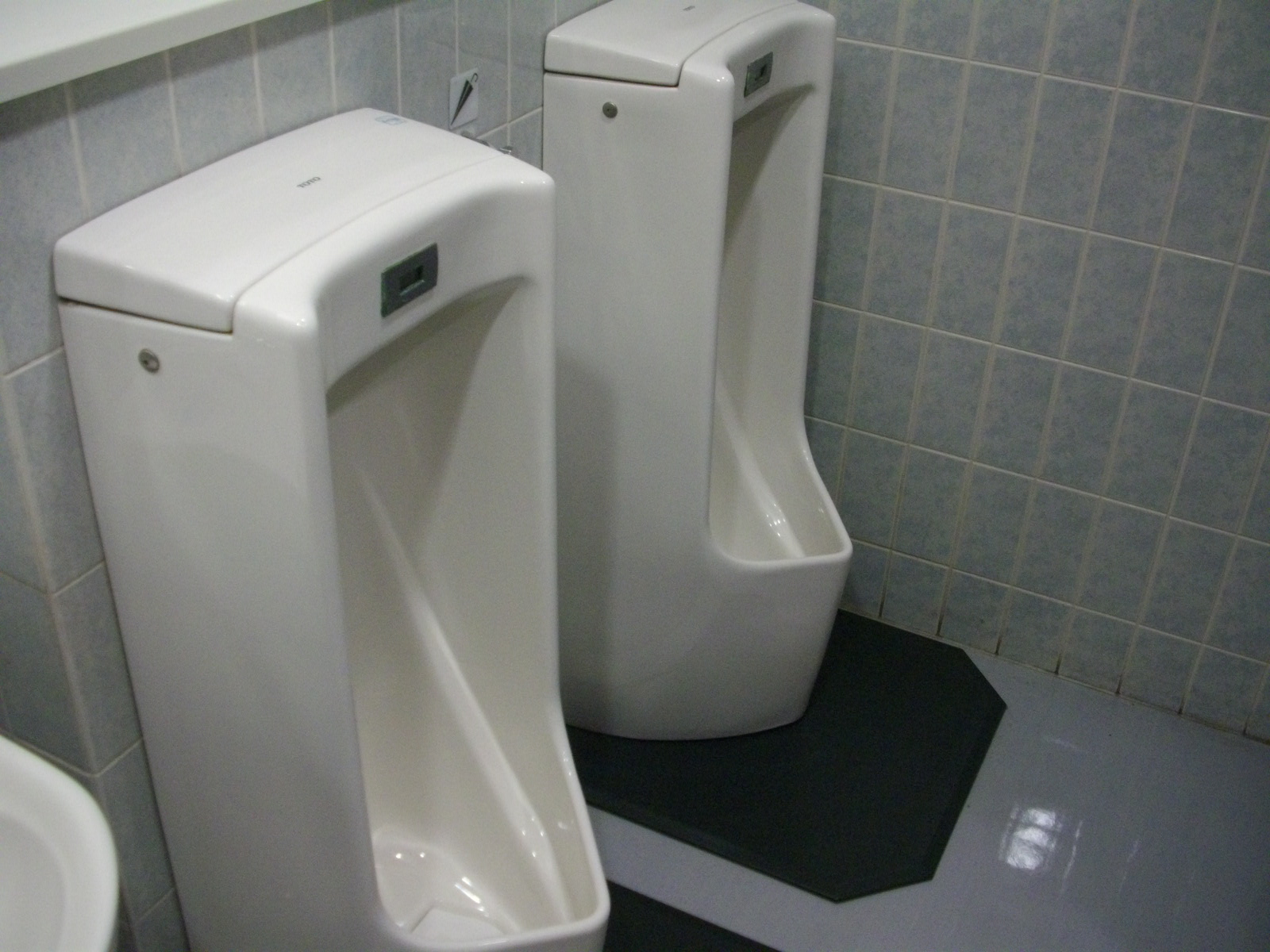 男性用トイレ