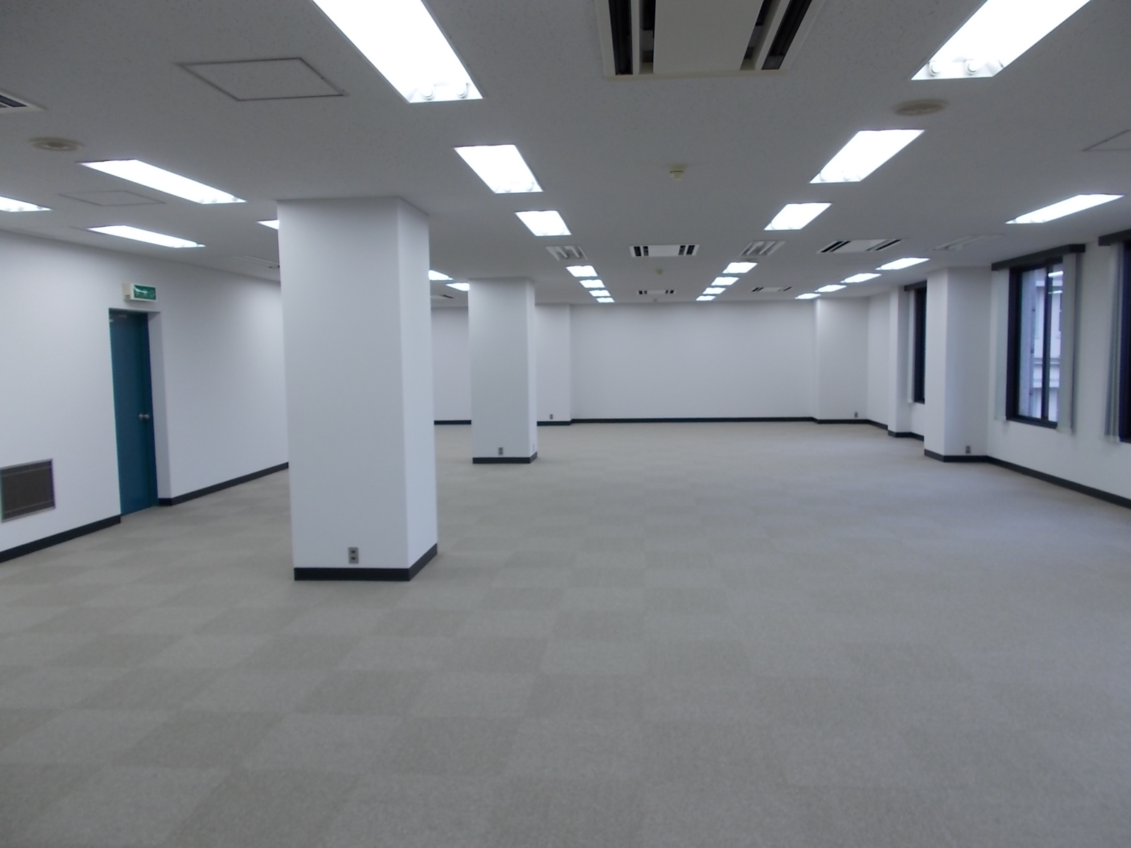 室内1