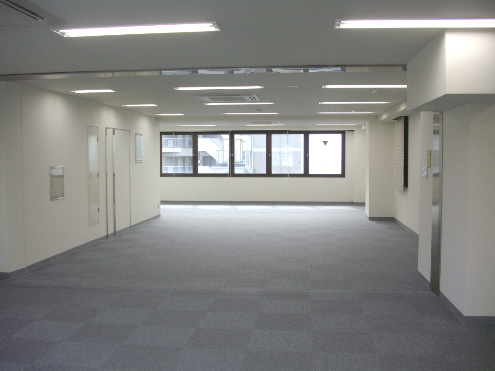 オフィス室内参考画像（8階）