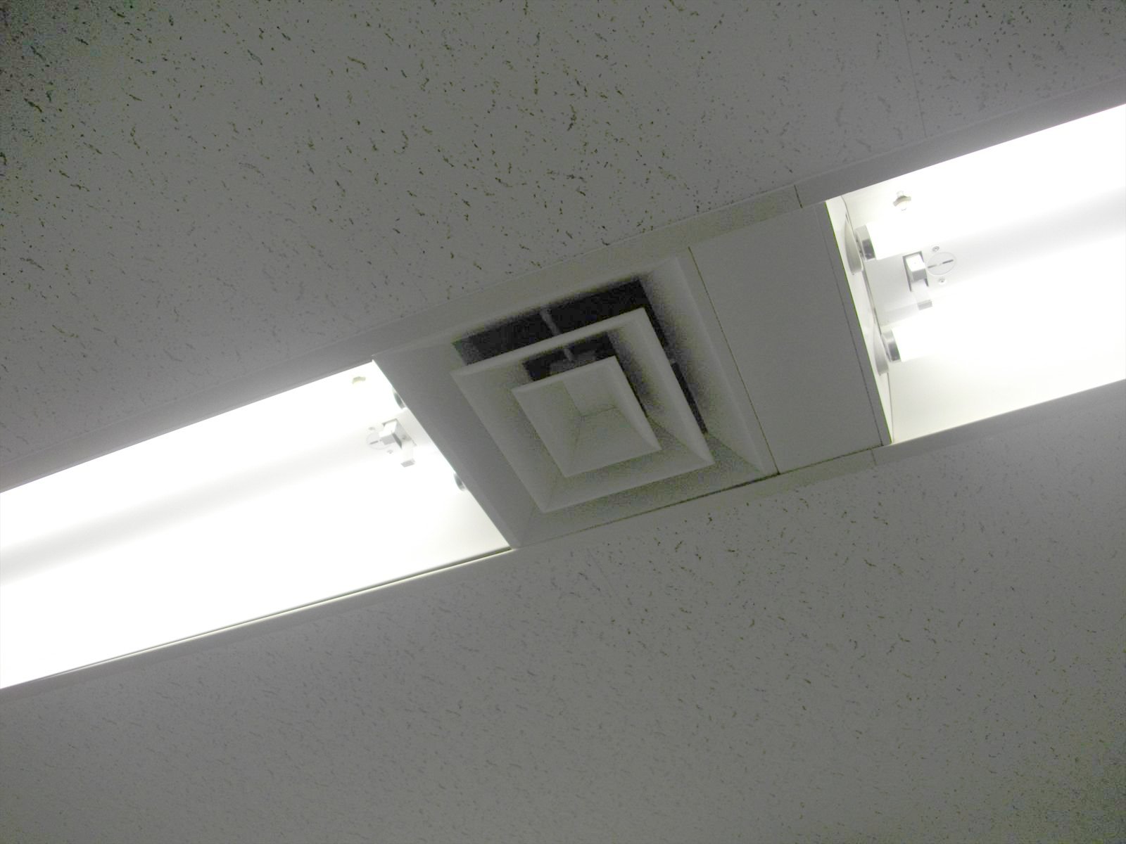 空調