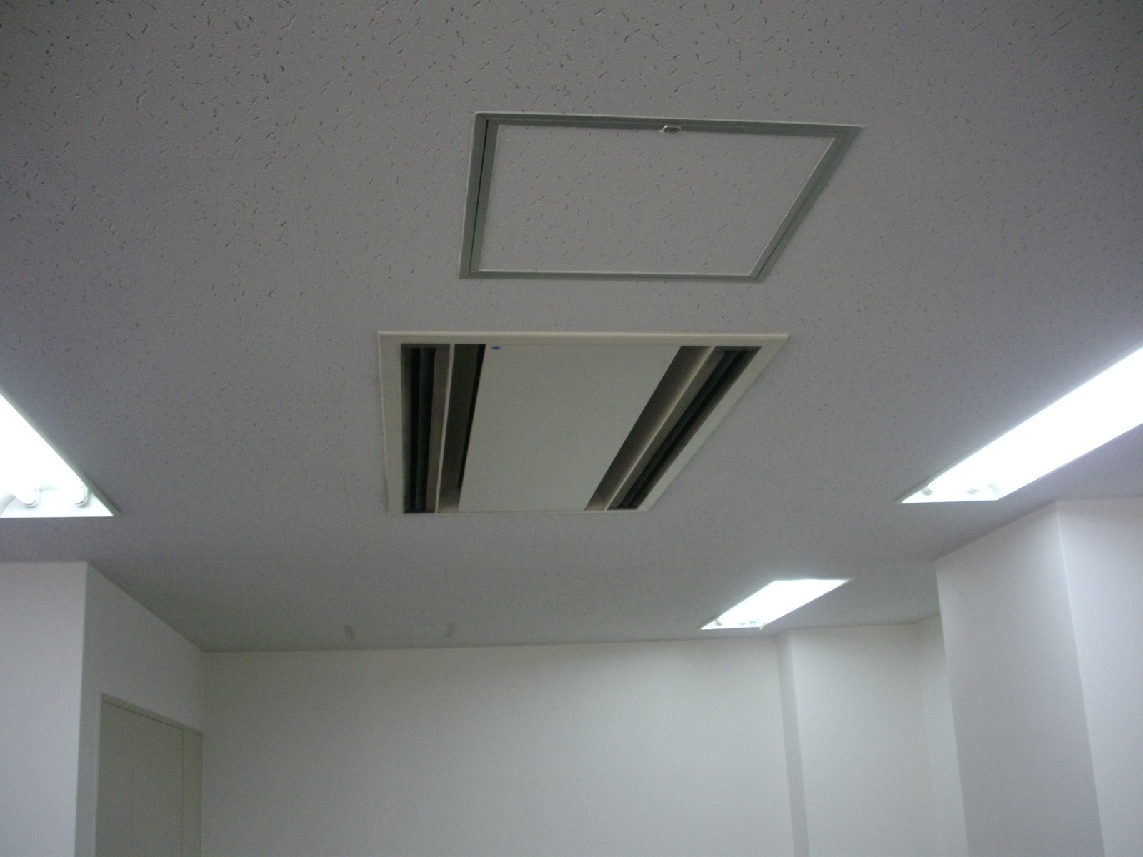 空調機器