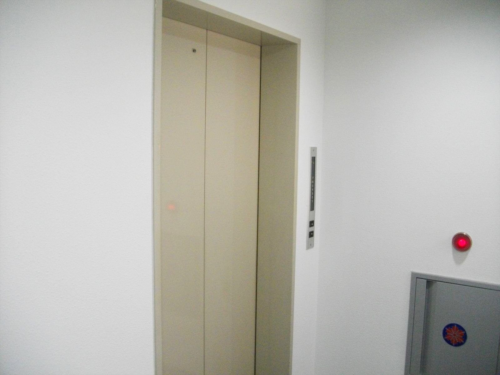 エレベーター
