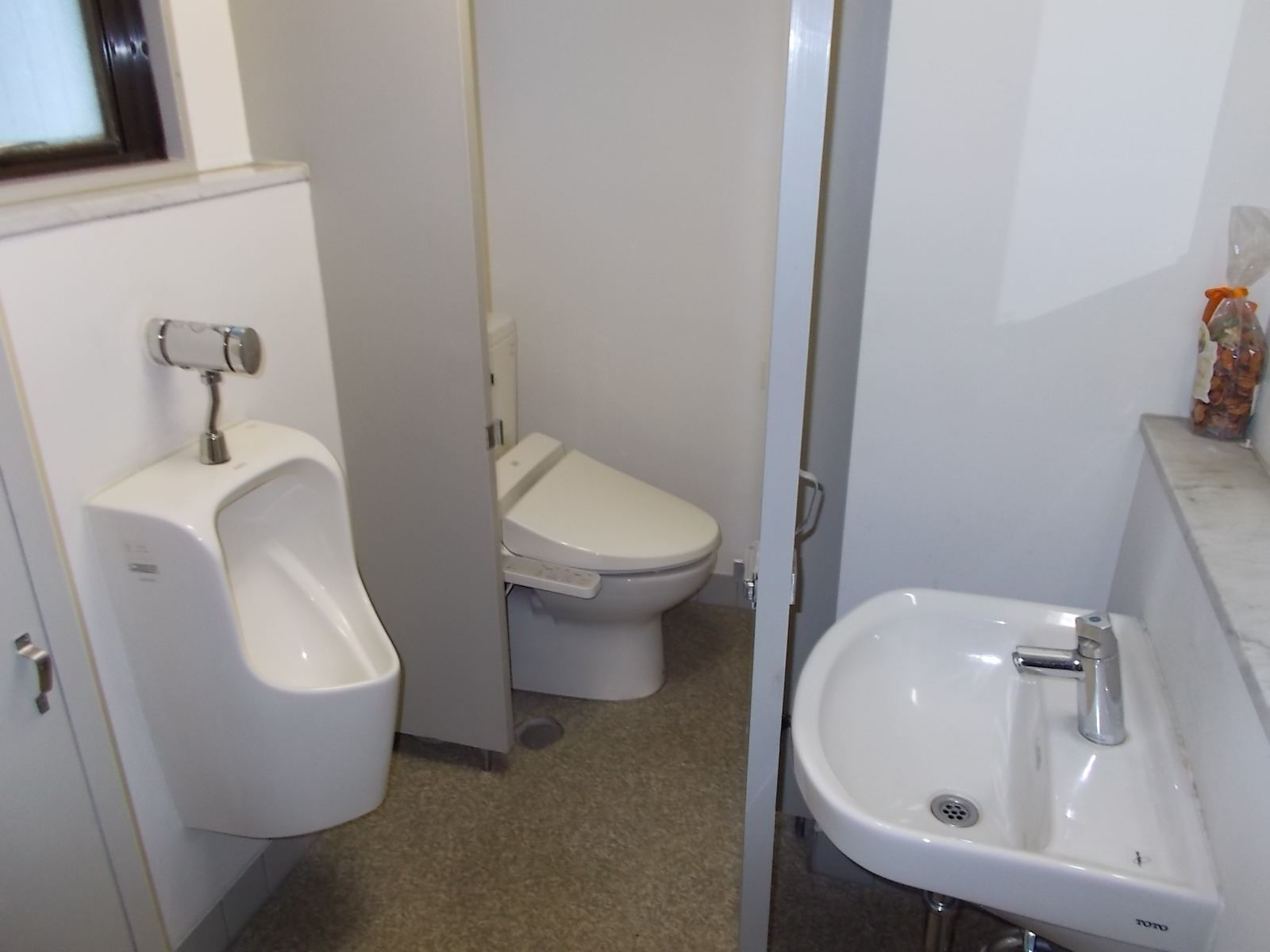 トイレ個室