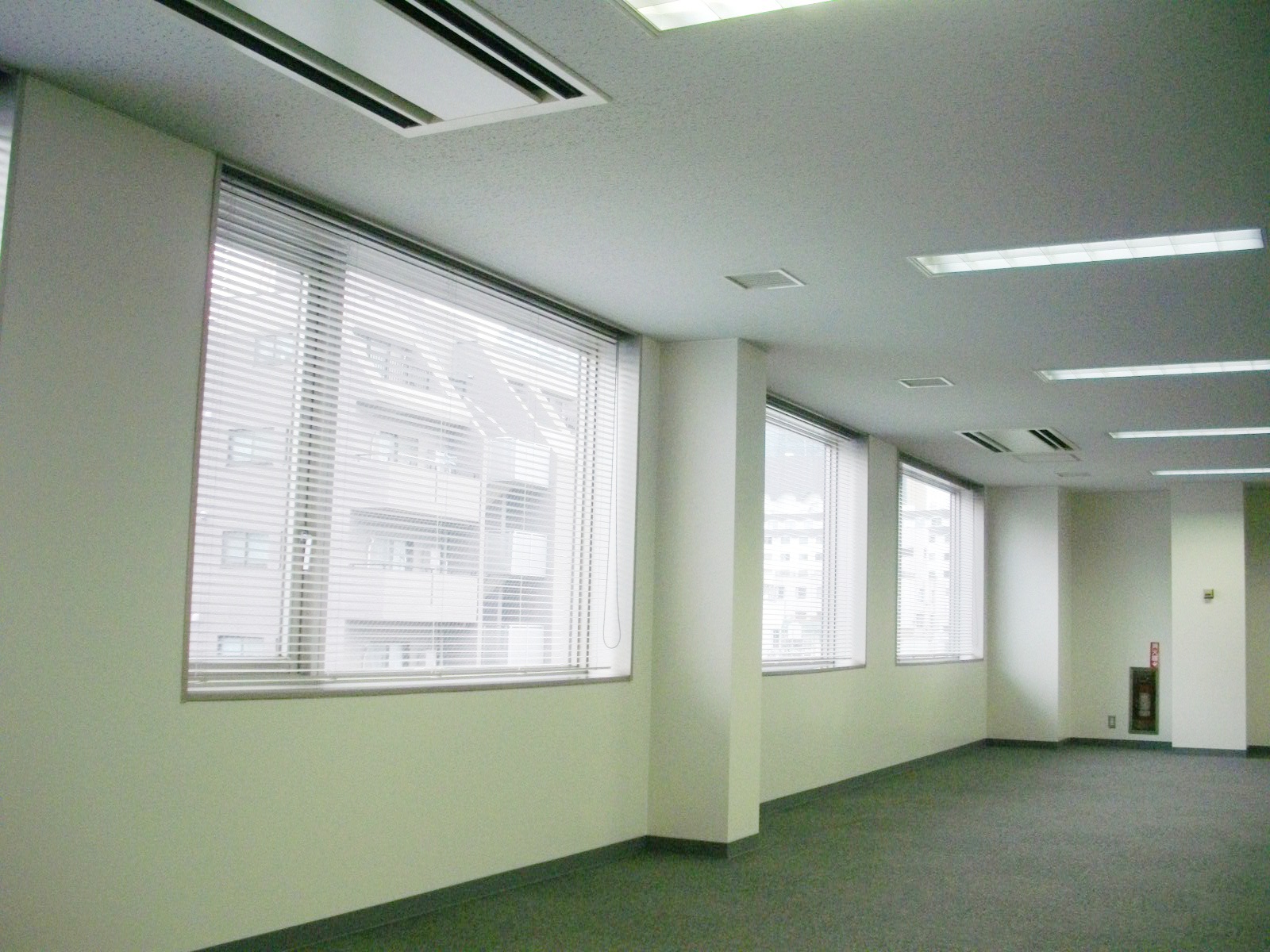 2面採光で明るい区画内