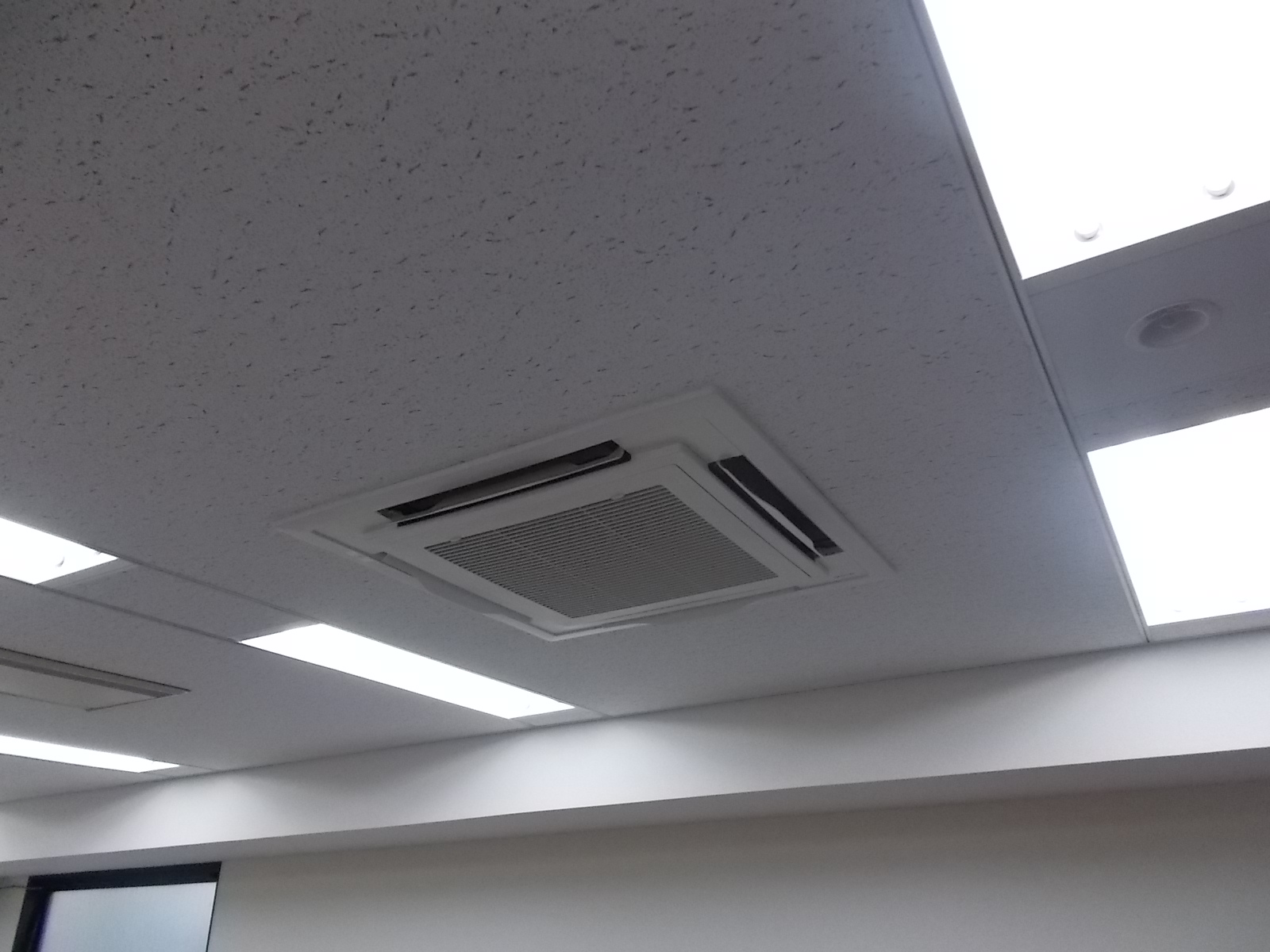 空調