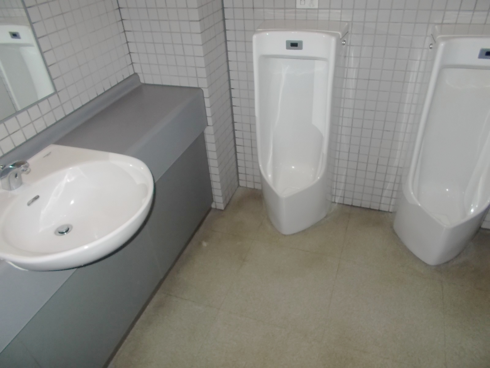 男性用トイレ