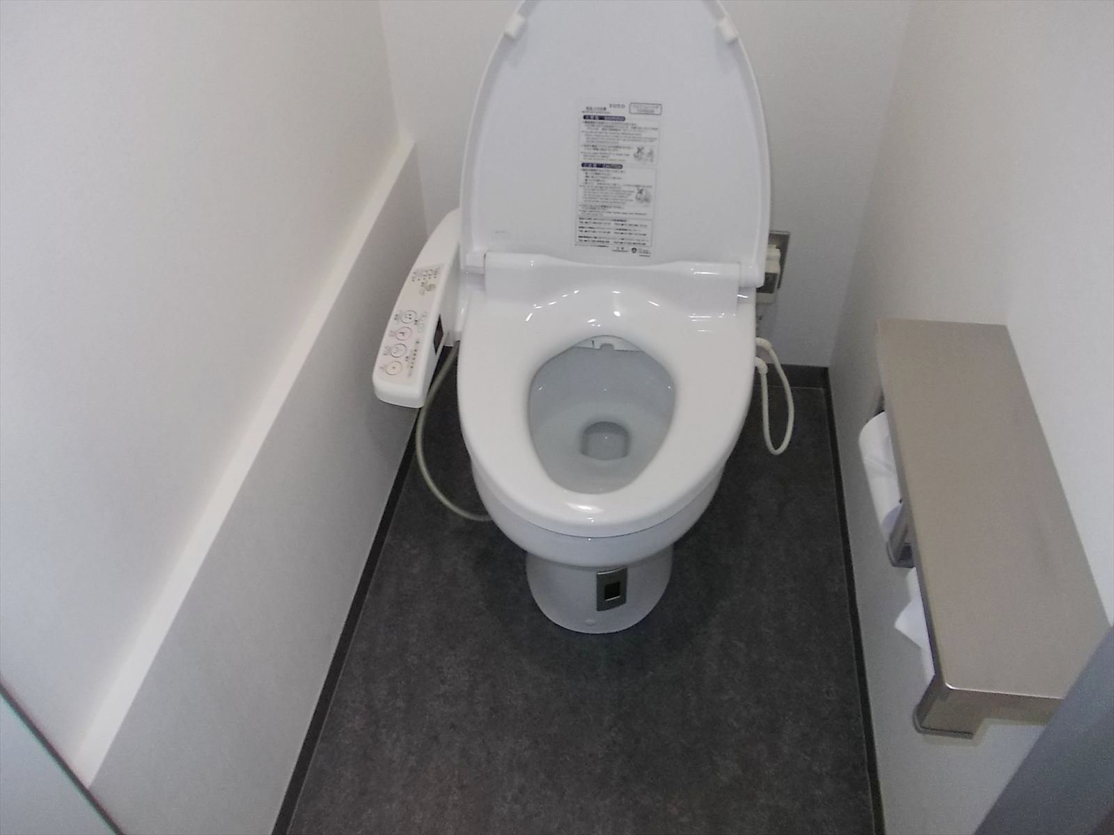 トイレ個室