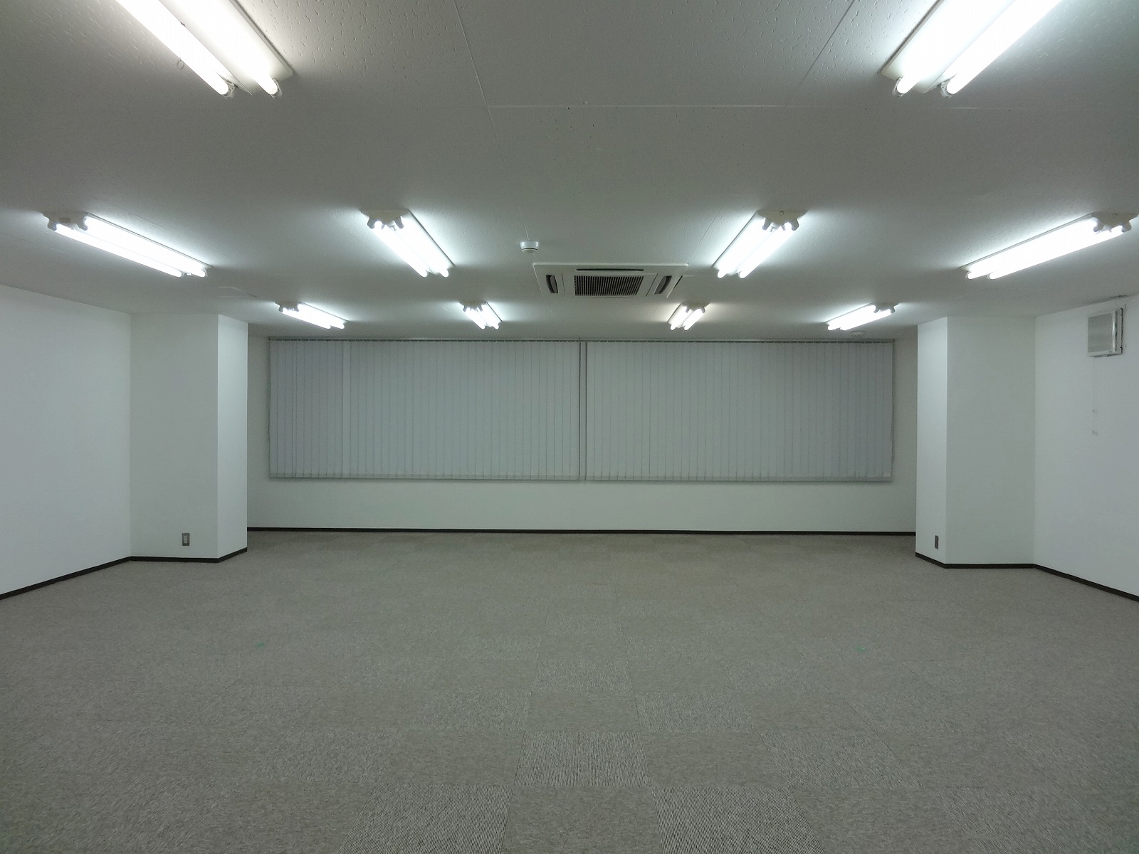 室内の様子