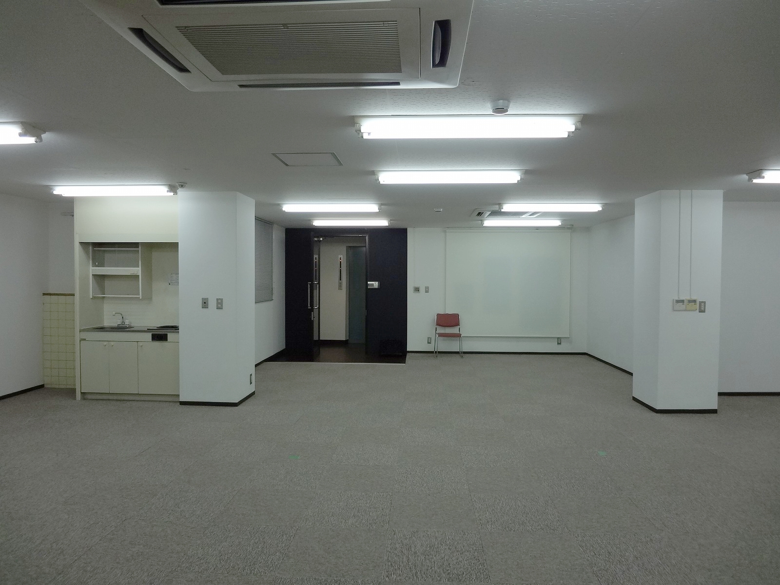 L字型の室内