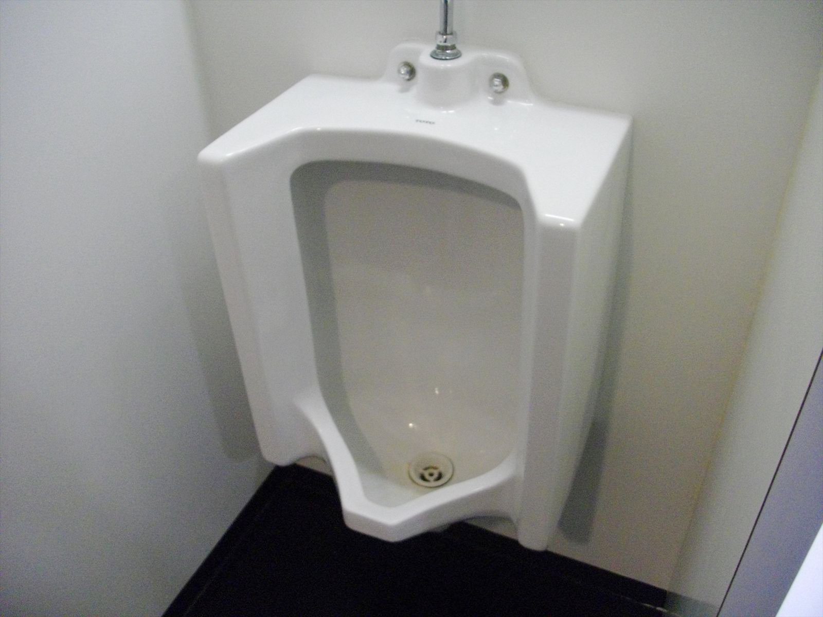 男性用トイレ