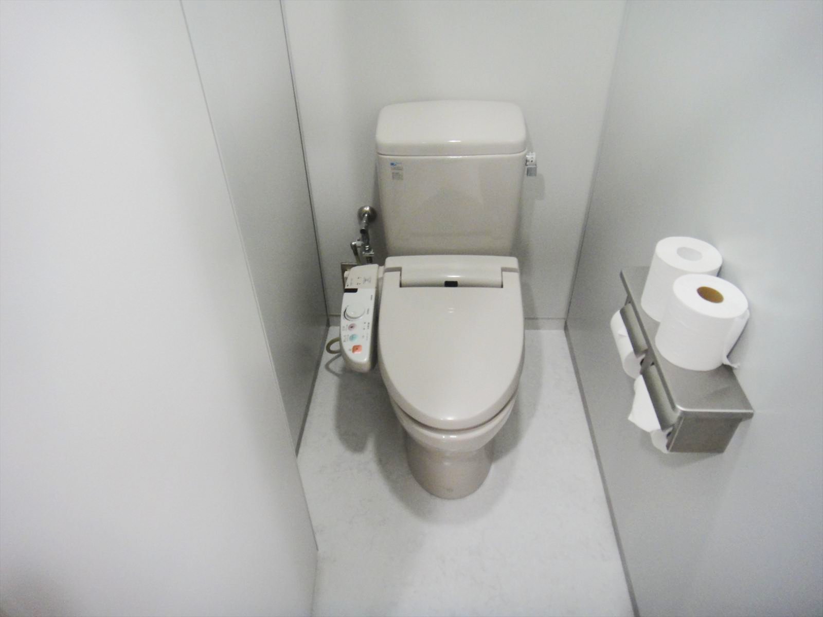 トイレ個室