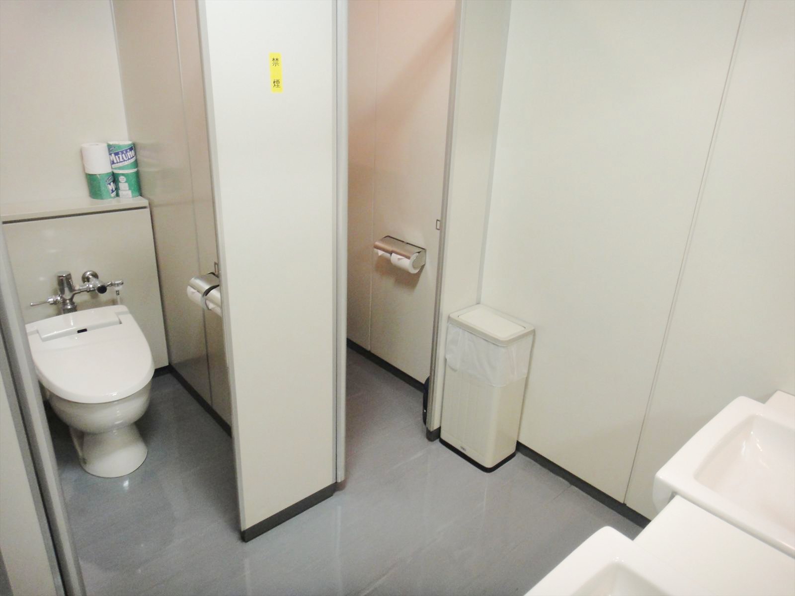 個室トイレ