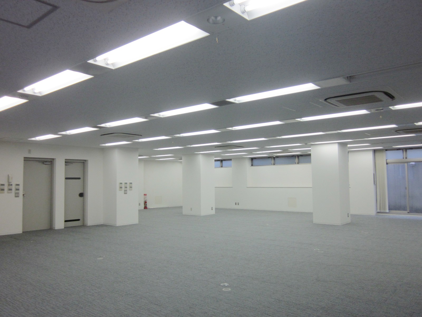 一部柱あり