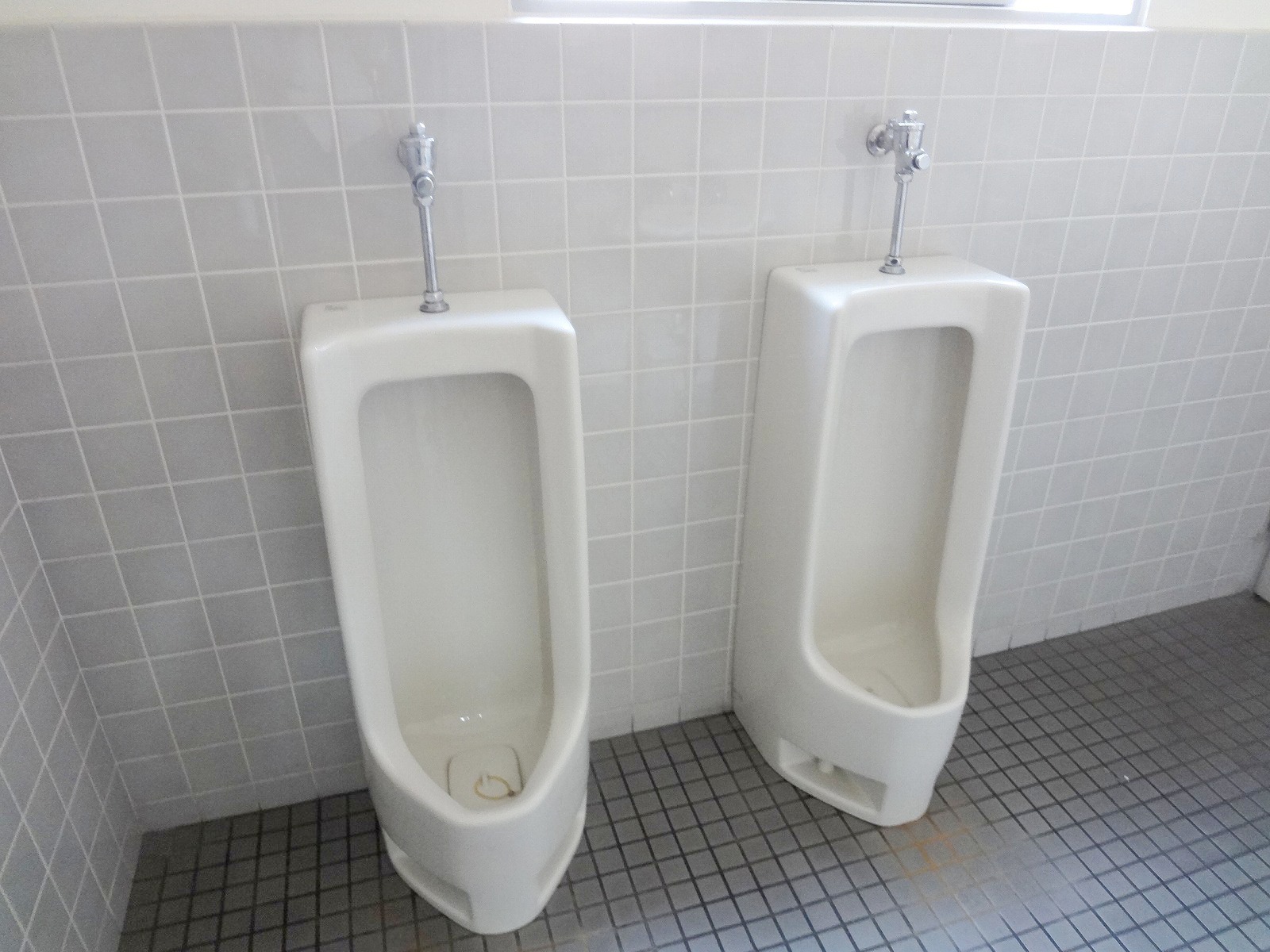 男性用トイレ