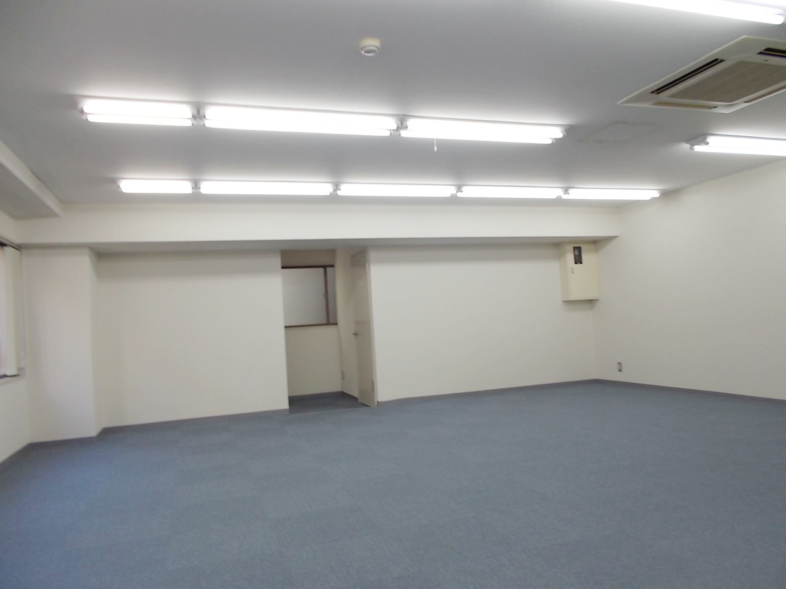 形が良い室内