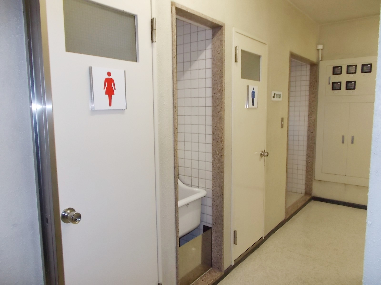 男女別トイレ