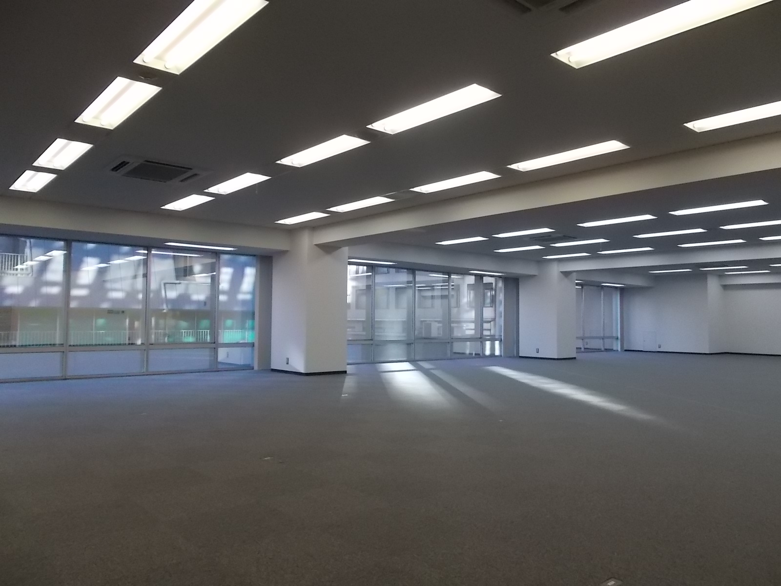 広々とした室内