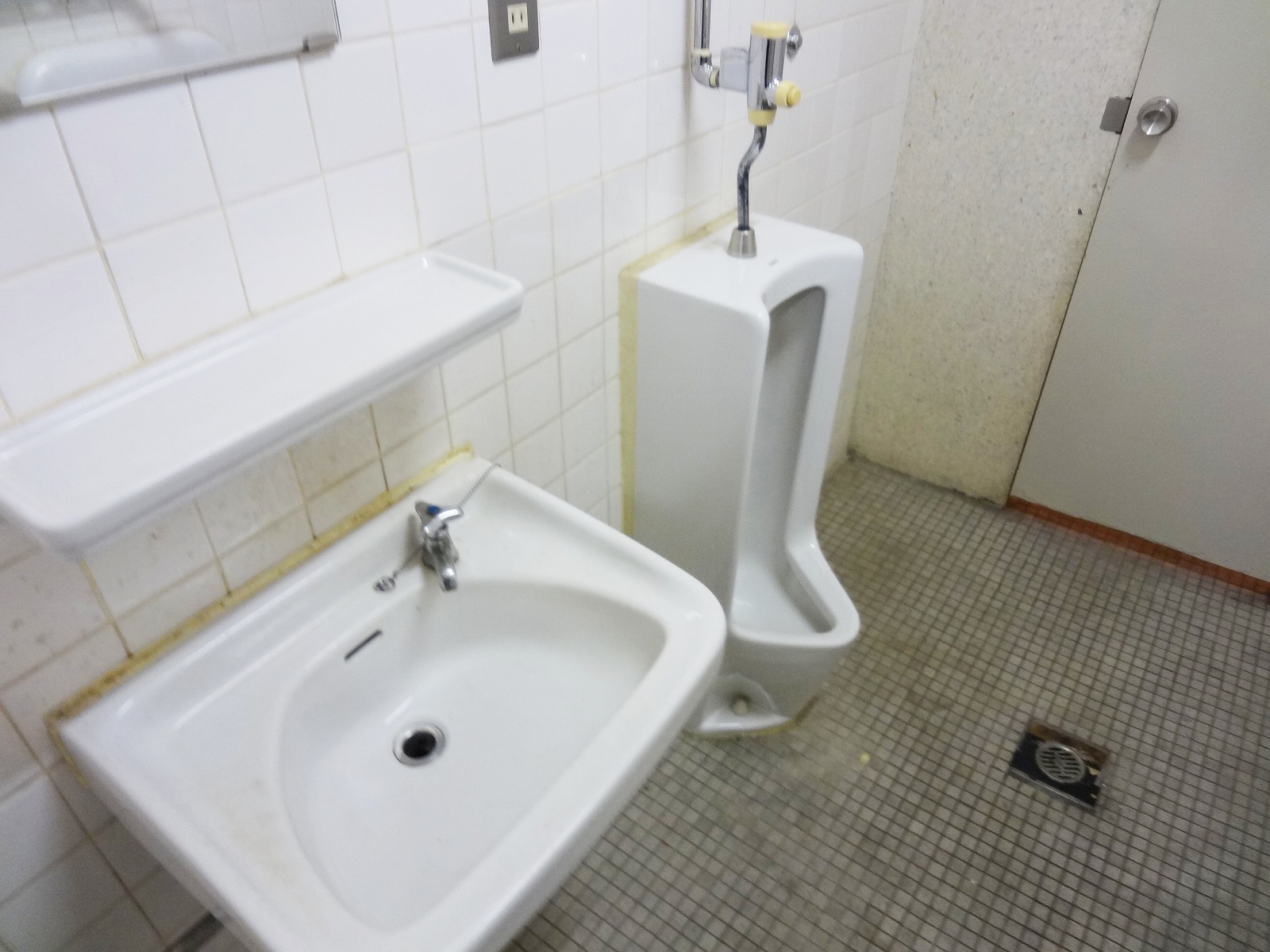 男性用トイレ