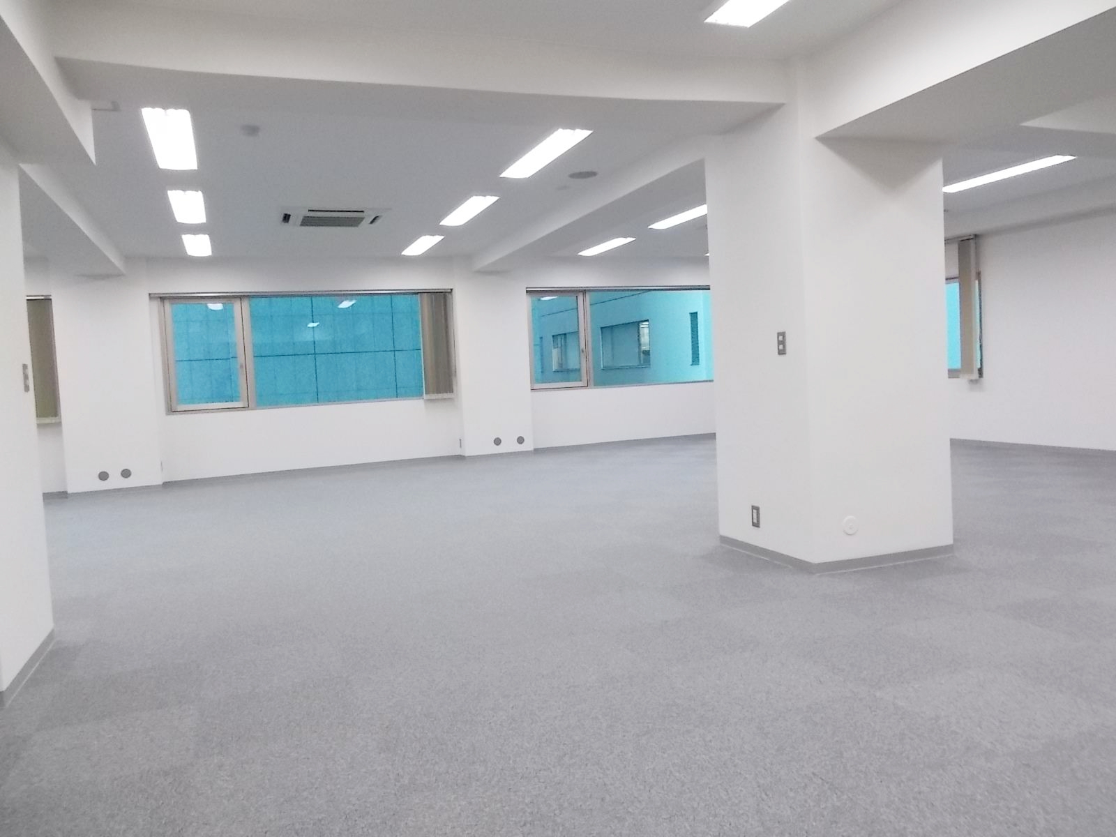 別角度の様子