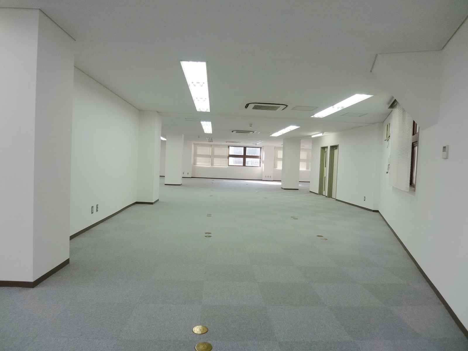 室内の様子