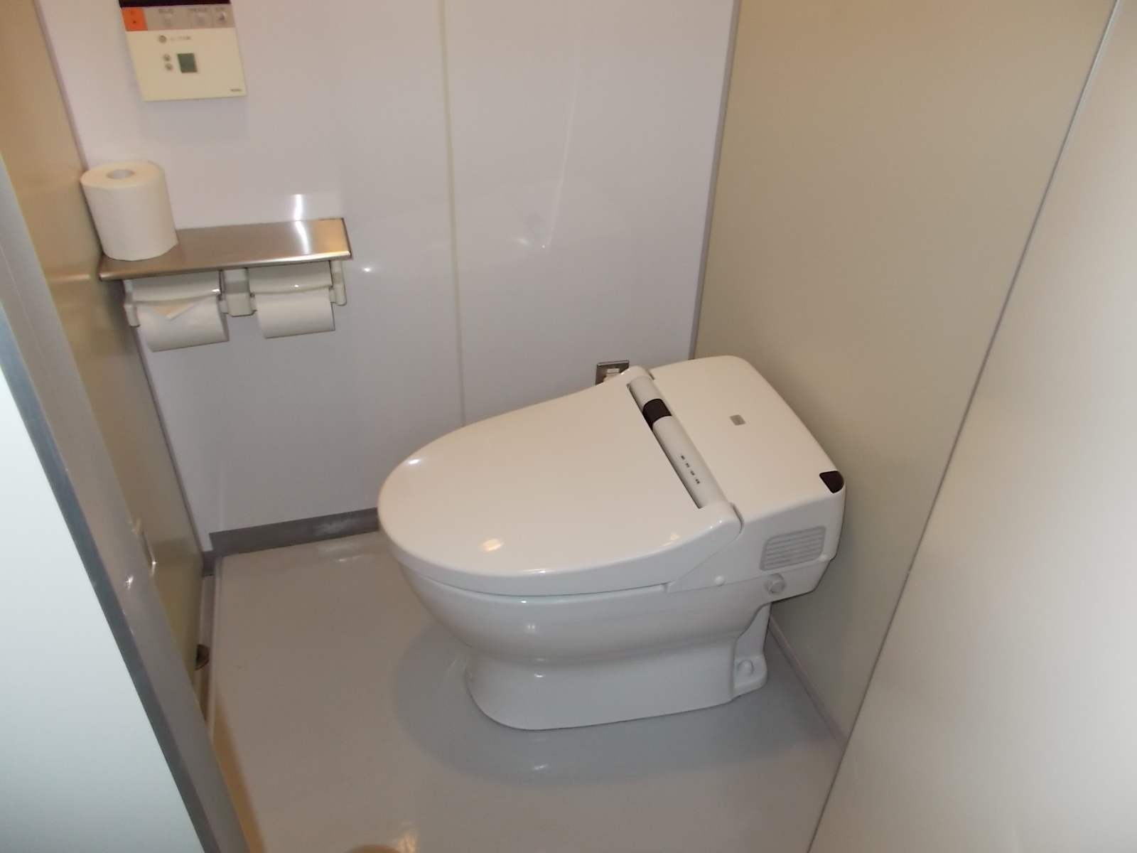 トイレ個室