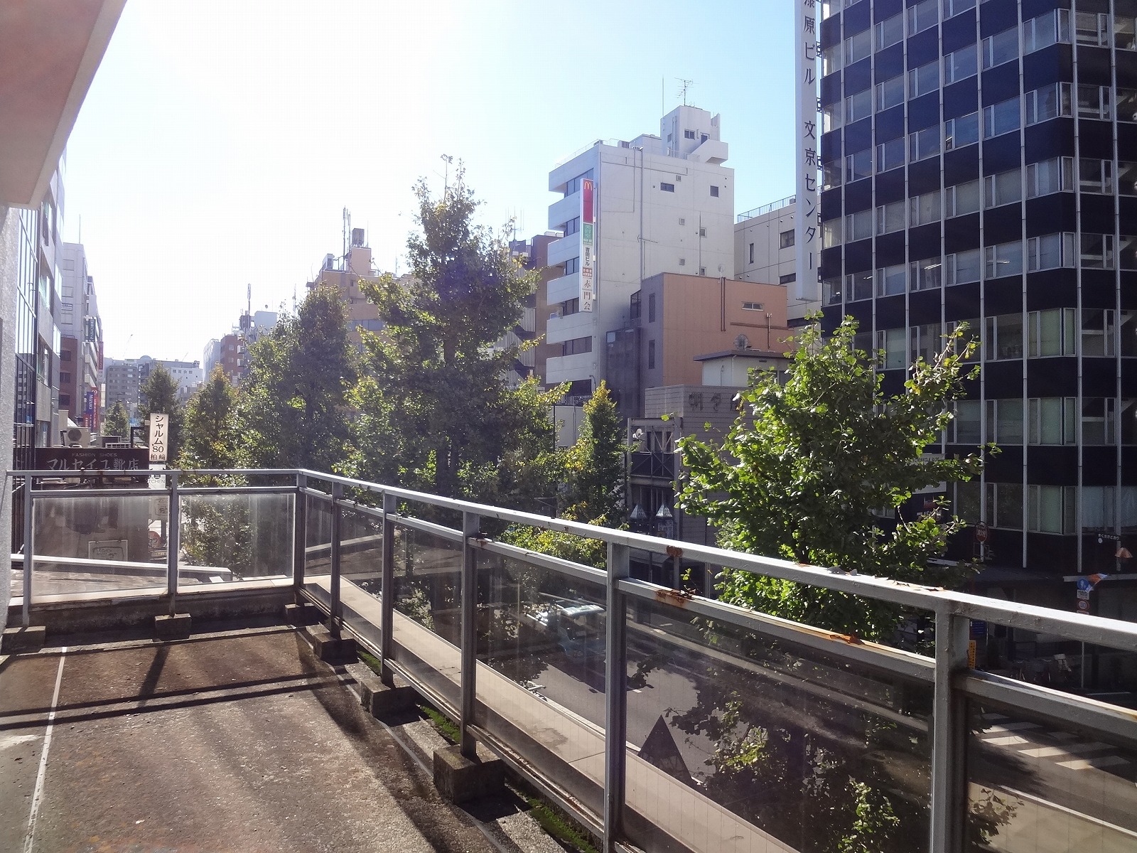 3階は広いバルコニー